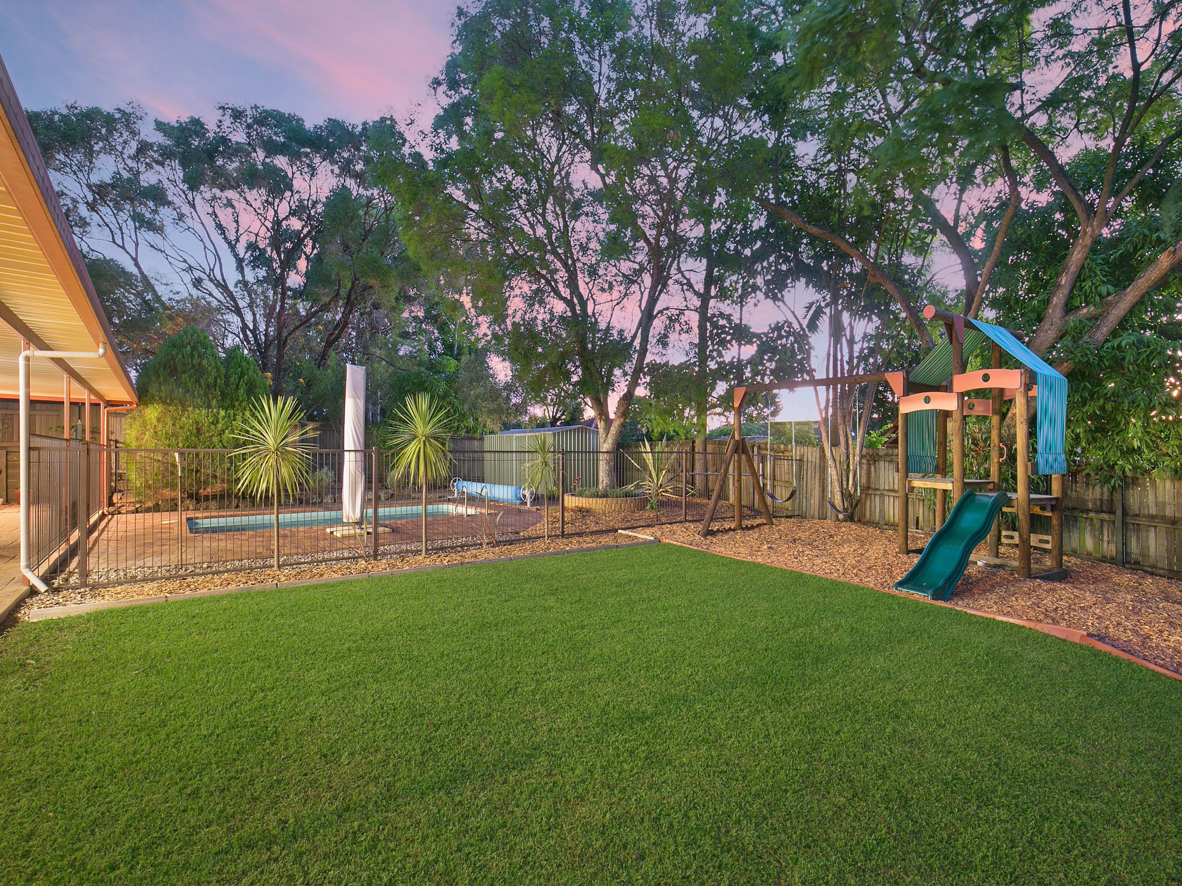 12 Walbrook Avenue, Springwood, QLD 4127