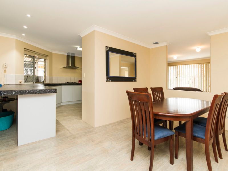 15 Limoges Elbow, Port Kennedy, WA 6172