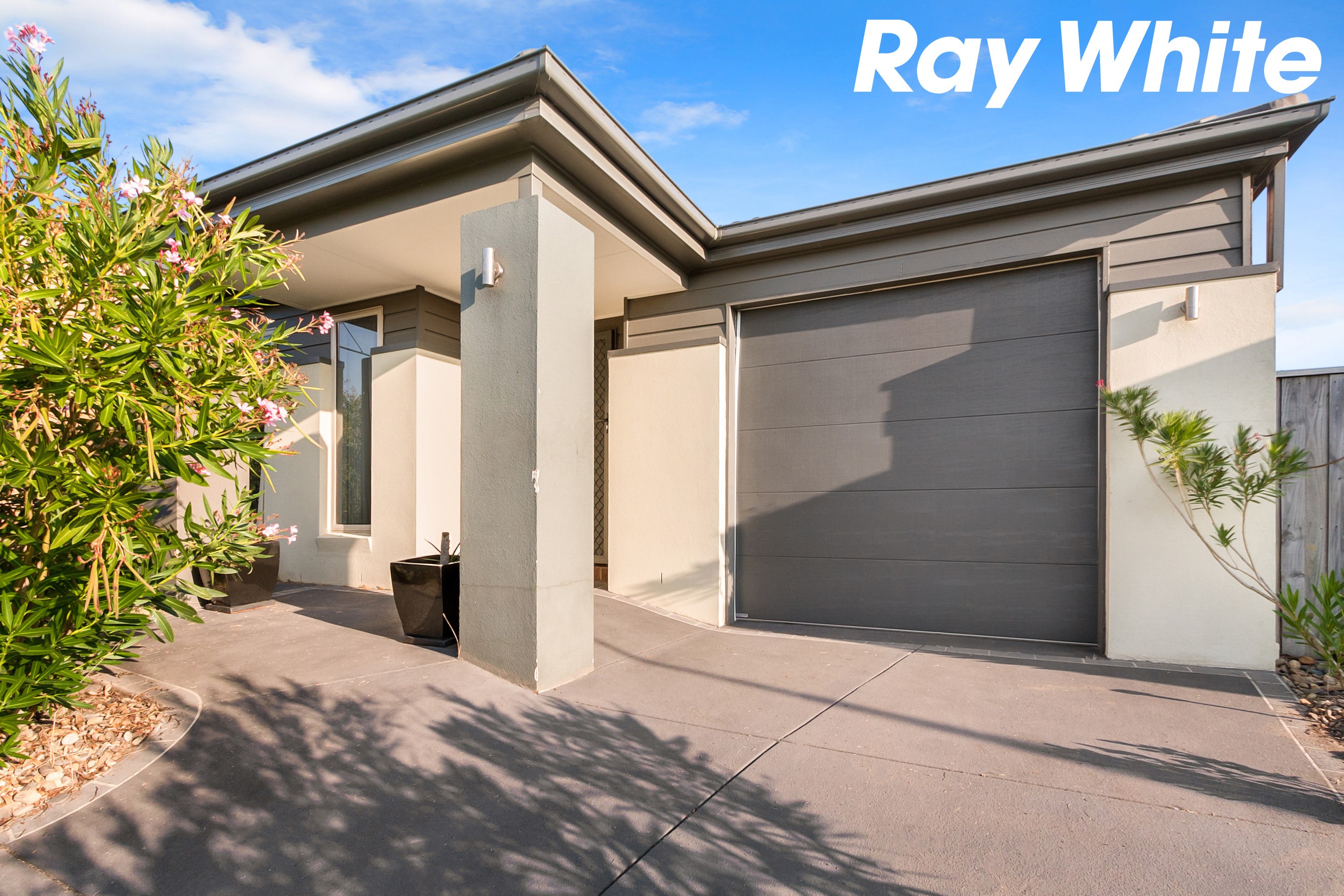 40 Central Avenue, Pakenham, VIC 3810