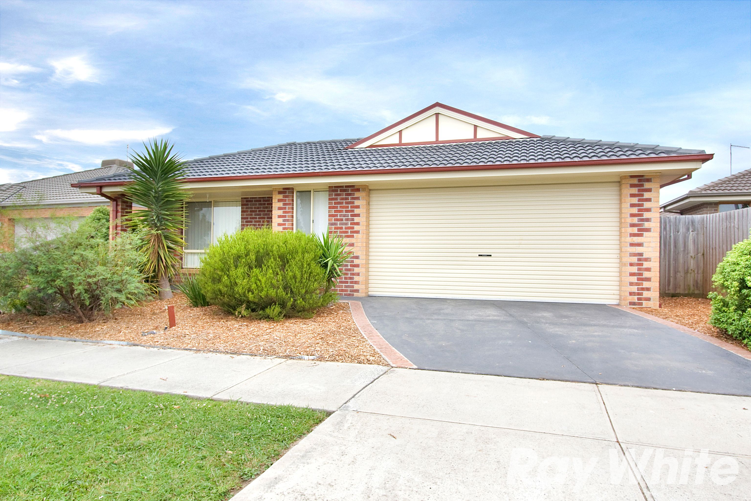 40 Webster Way, Pakenham VIC 3810