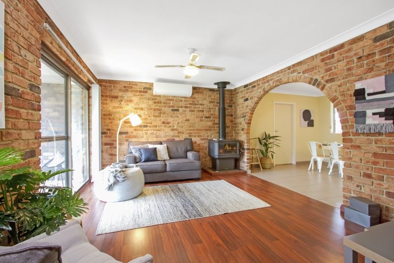12 Macquarie Place