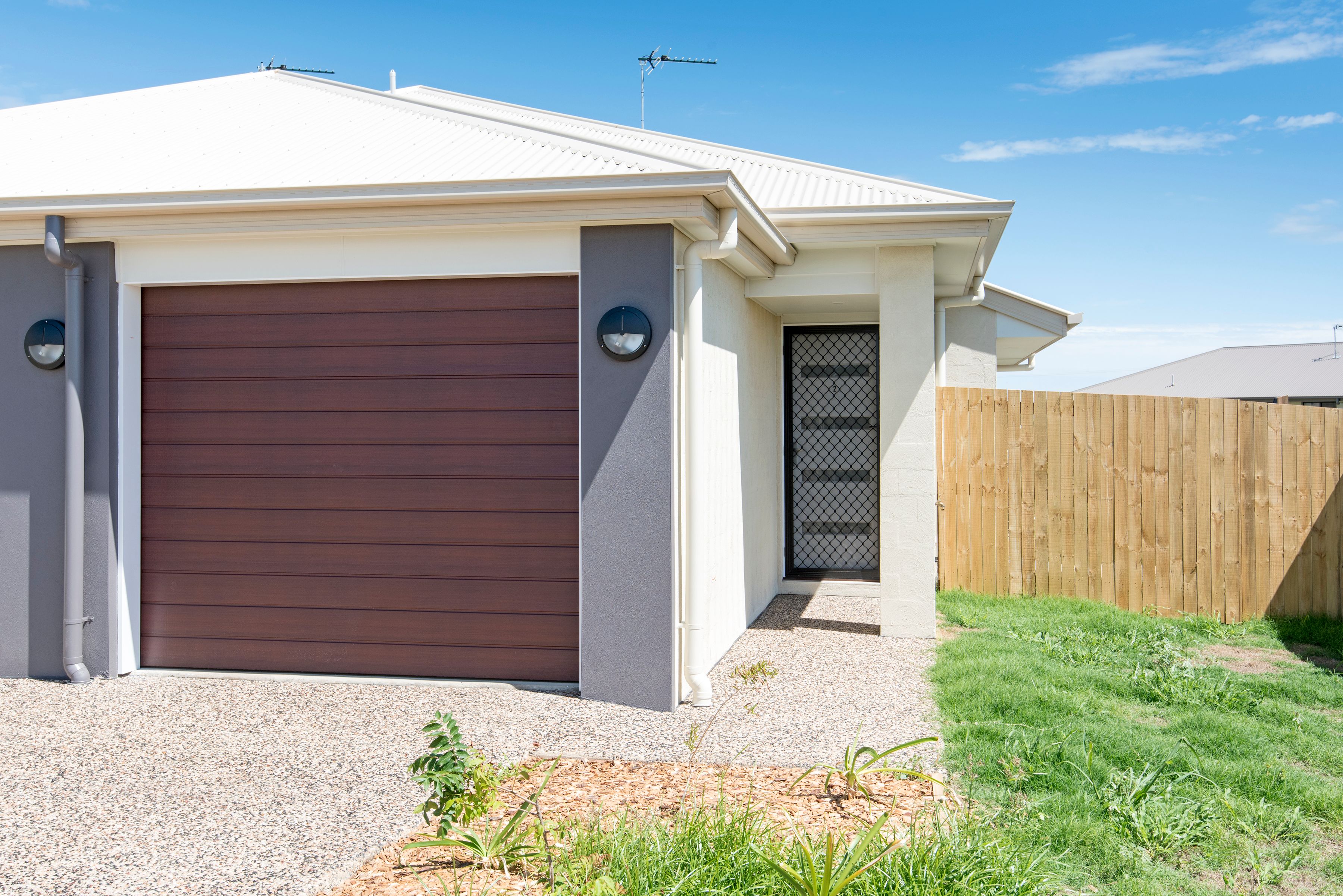 2/21 Weebah Place, CAMBOOYA, QLD 4358