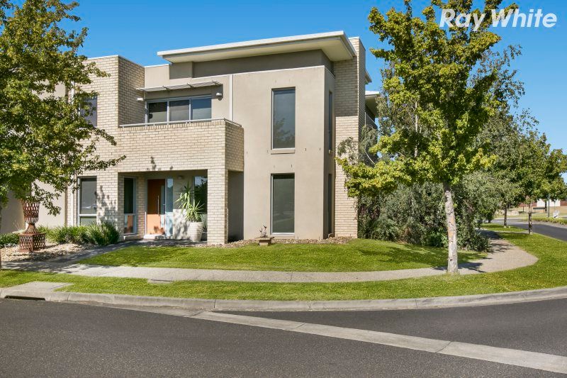 1 Kingsbury Place, Pakenham, VIC 3810