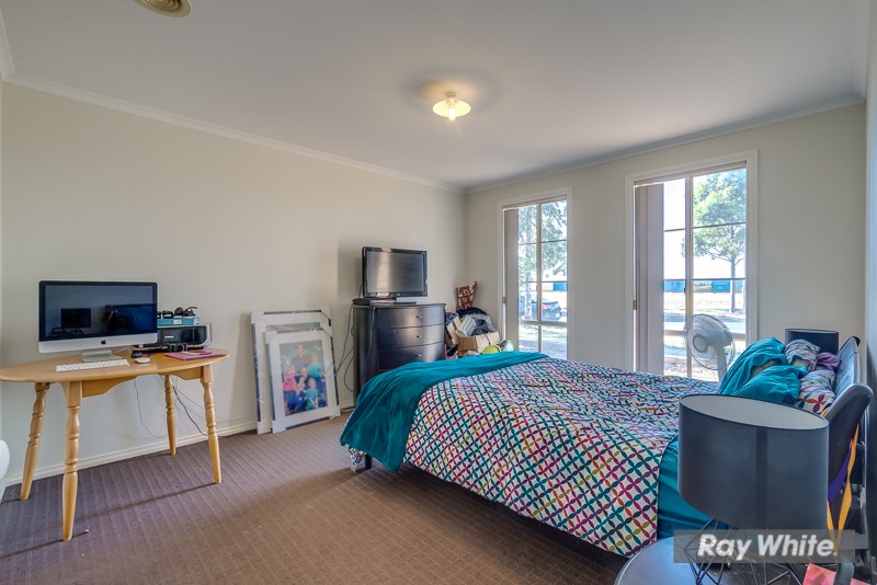 41 Manor Lakes Boulevard, Wyndham Vale, VIC 3024