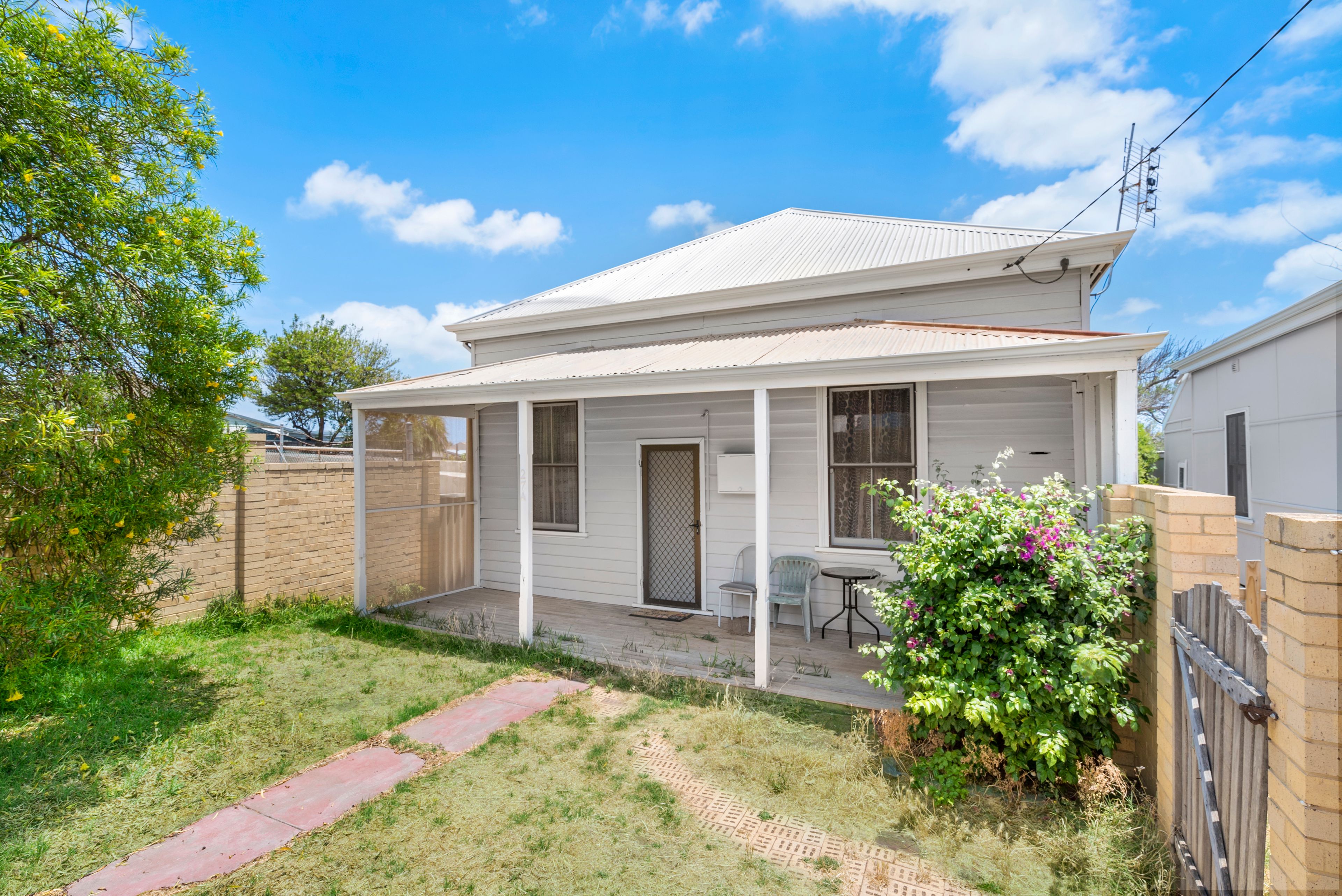 27 A and B URCH Street, BERESFORD, WA 6530