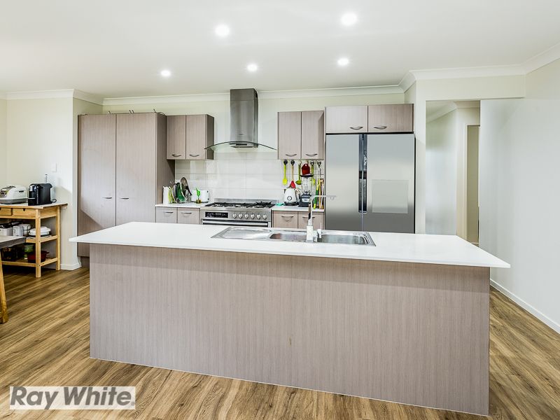 19 Stokes Street, North Lakes, QLD 4509