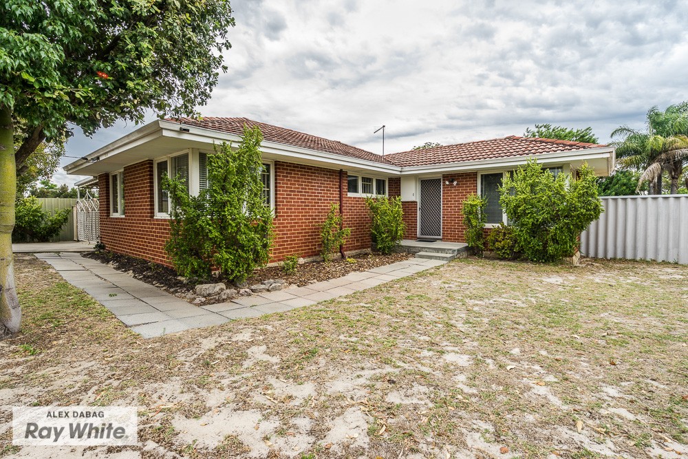 29 Pannell Way, Girrawheen, WA 6064