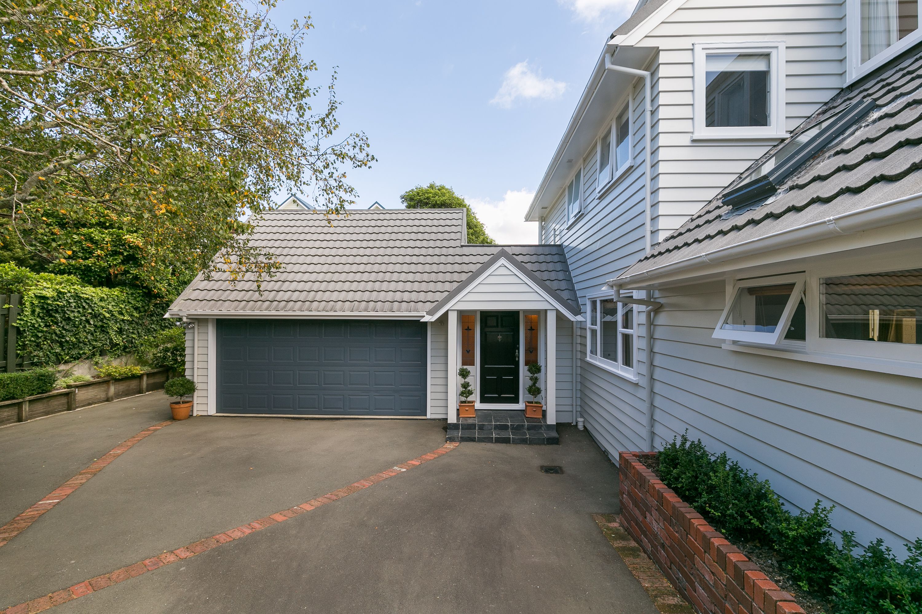 24 Lochiel Road, Khandallah, Wellington City