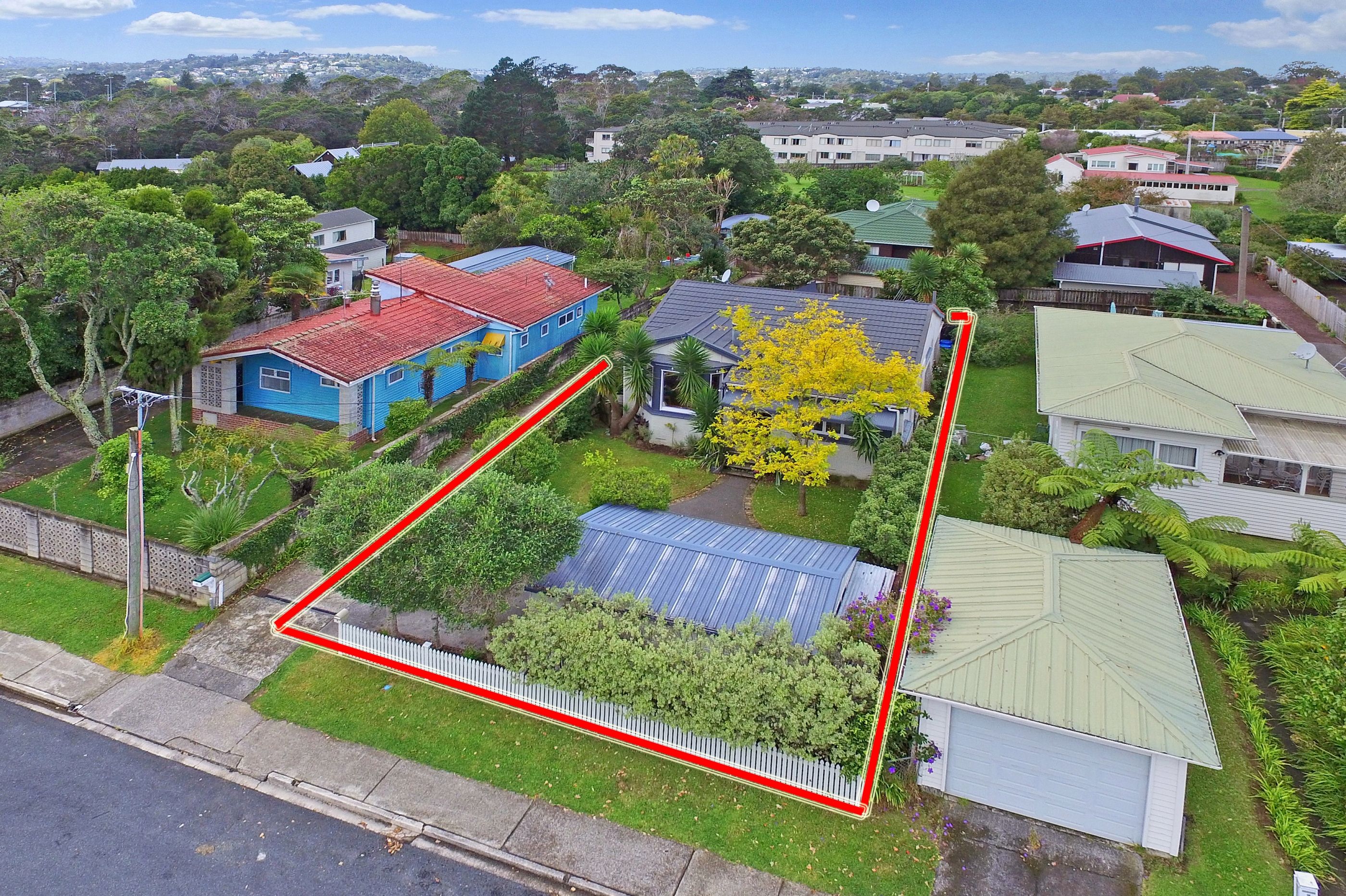 9 Cresta Avenue, Beach Haven, North Shore City