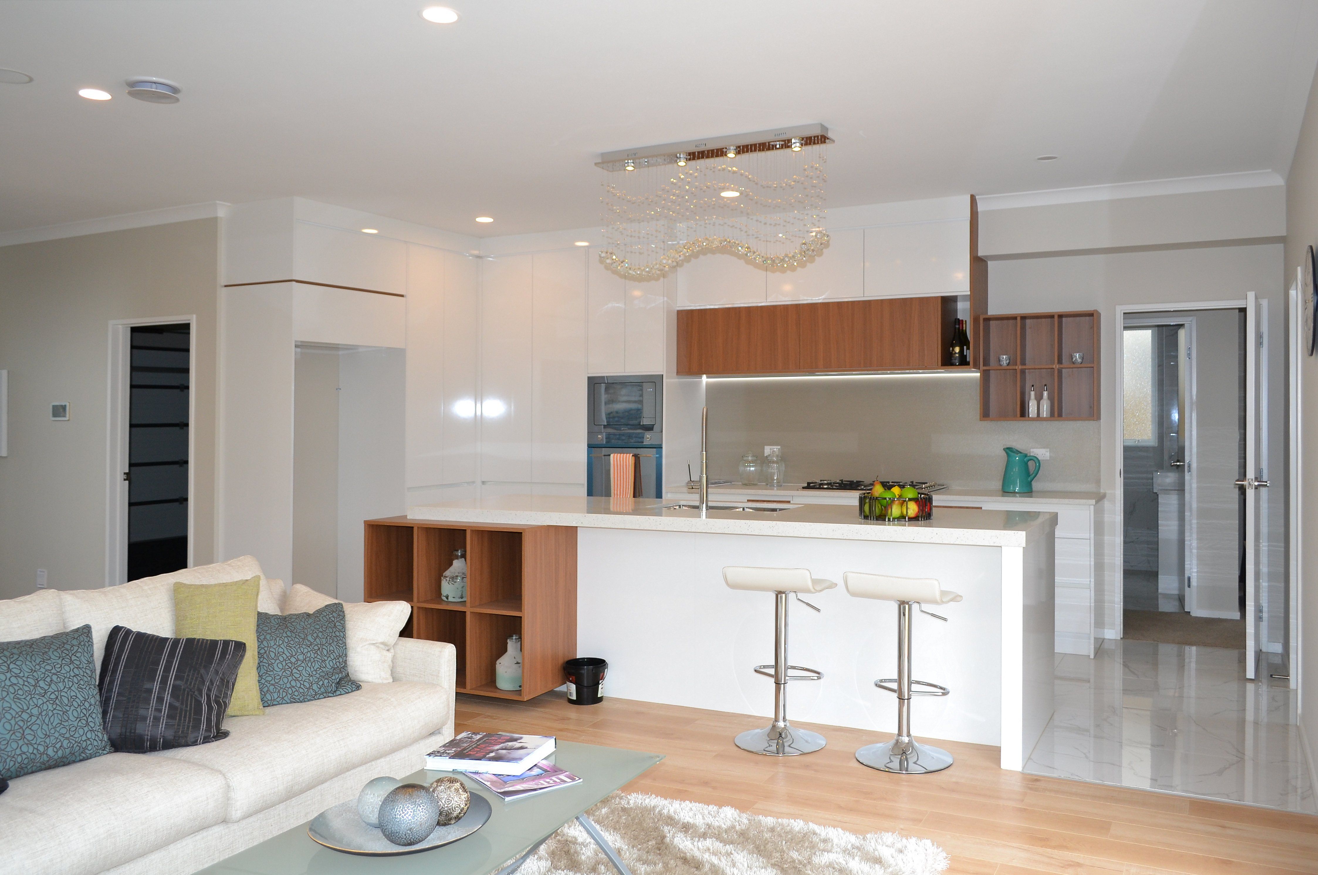 27 Hangahai Road, Flat Bush, Manukau City