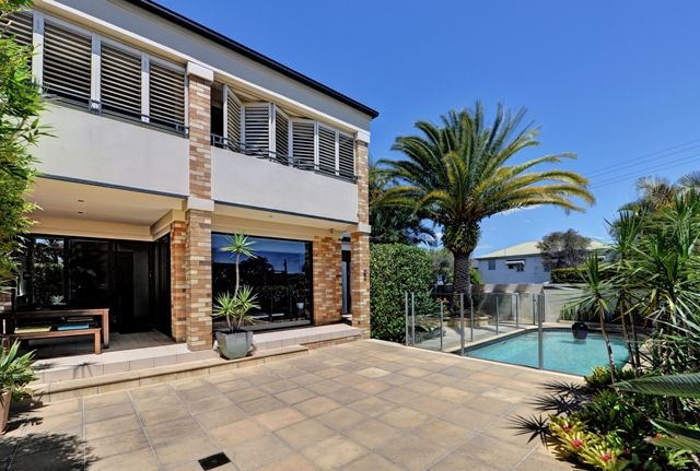 1/10 Broad Street, Labrador, QLD 4215