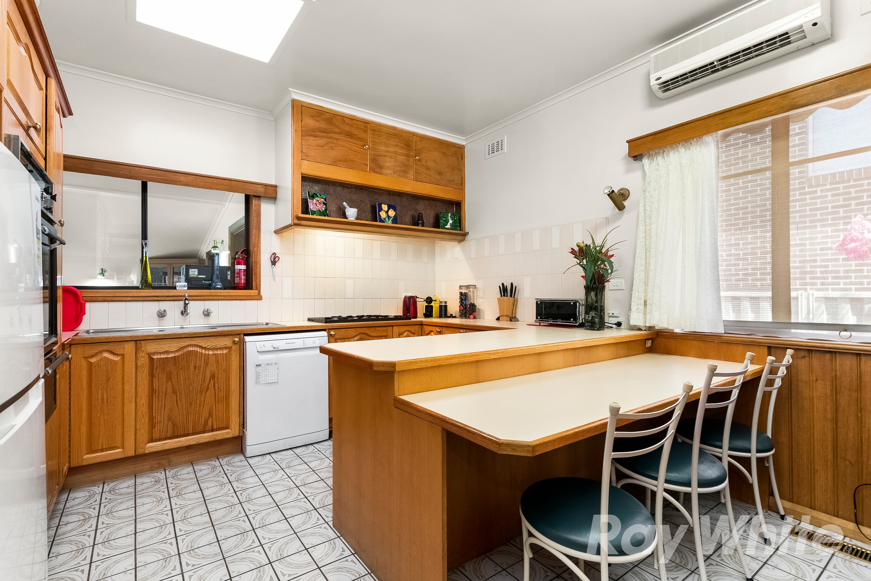 1/1 Carmel Avenue, Mount Waverley, VIC 3149