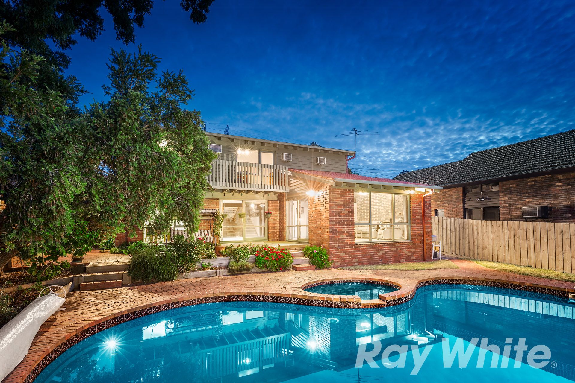 21 Darlington Avenue, Wheelers Hill, VIC 3150