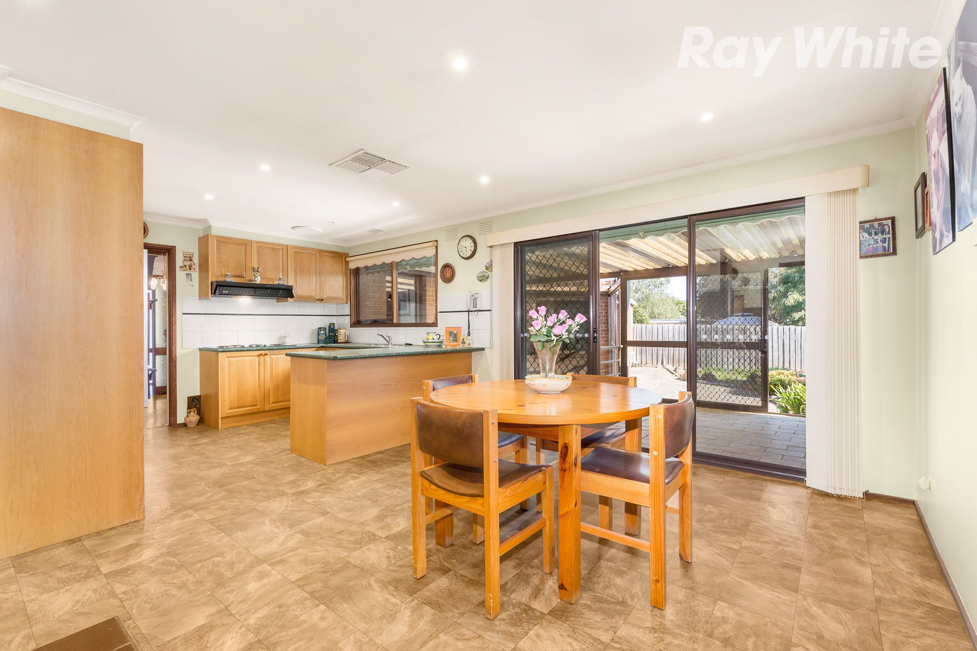 5 Farrer Court, Mill Park, VIC 3082