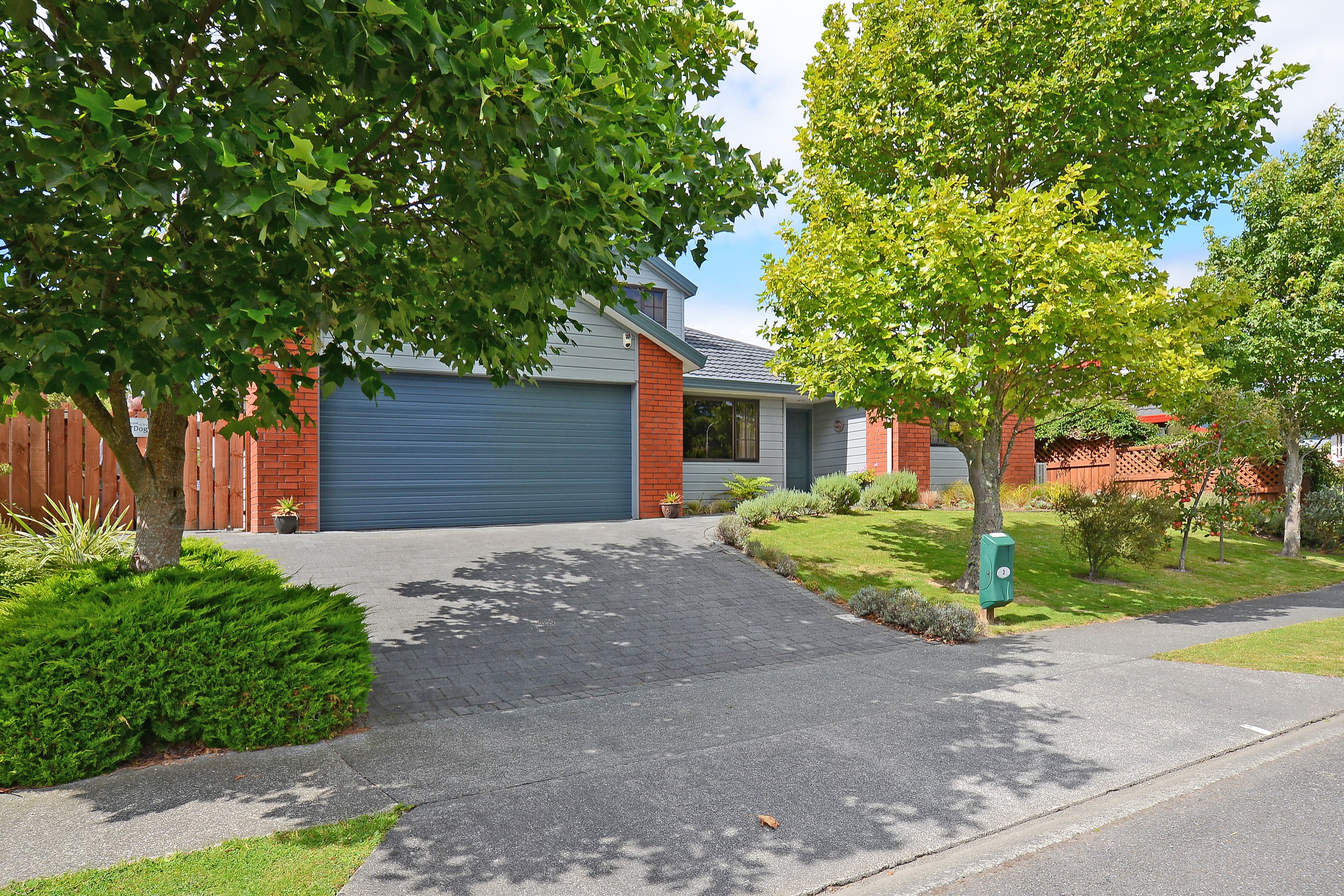 3 Kingfisher Close, Brown Owl, Upper Hutt City