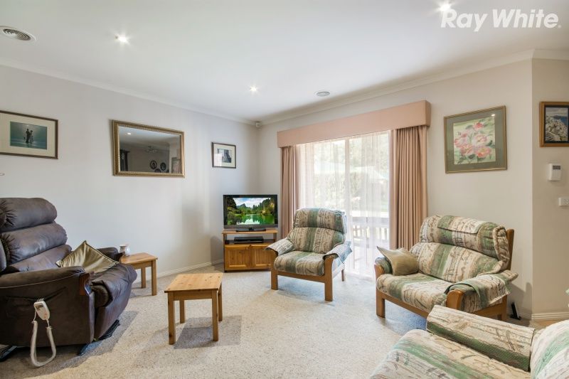 4 Huon Pine Court, Upper Ferntree Gully, VIC 3156
