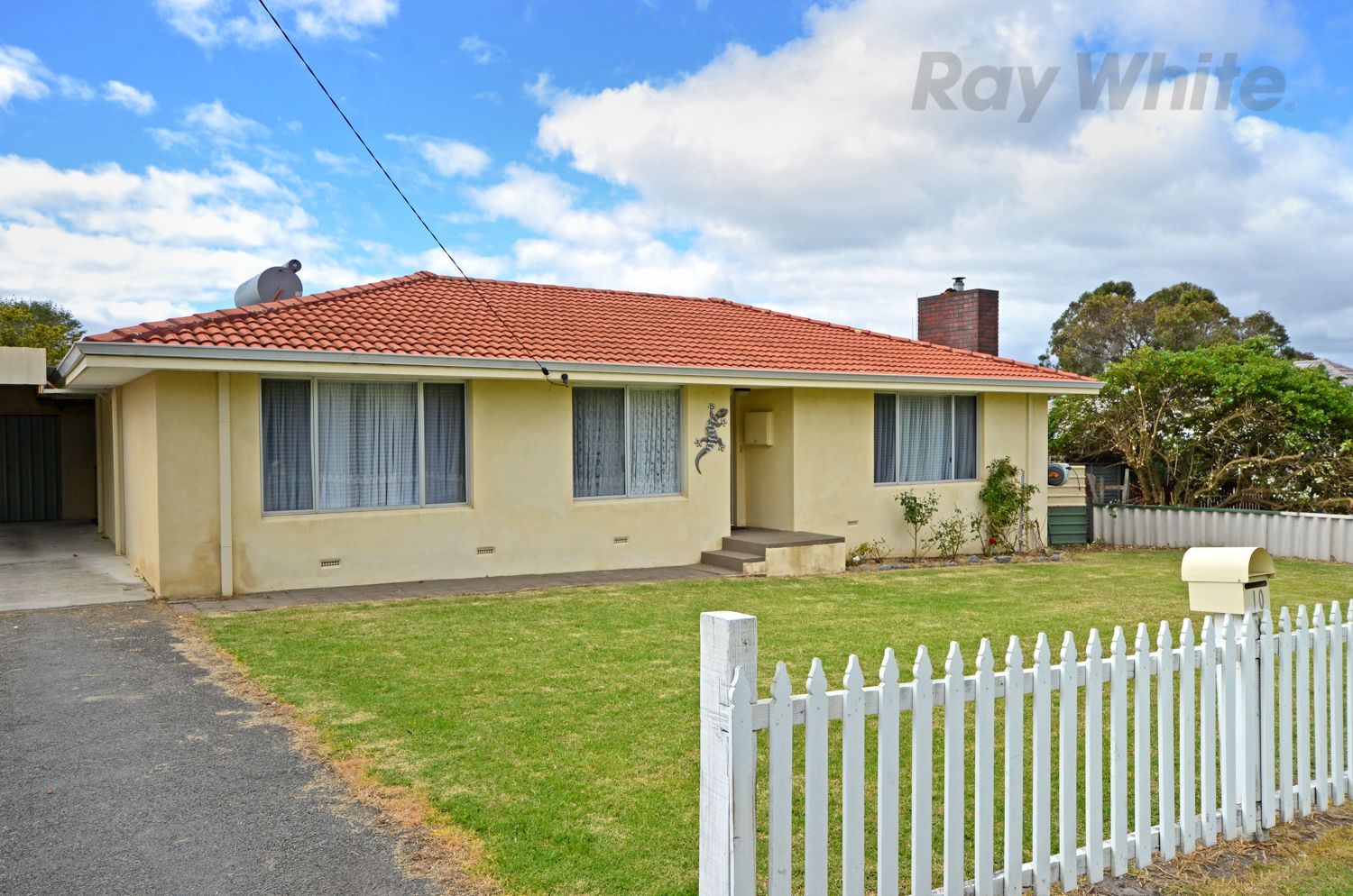 72 McArthur Road, Ivanhoe East