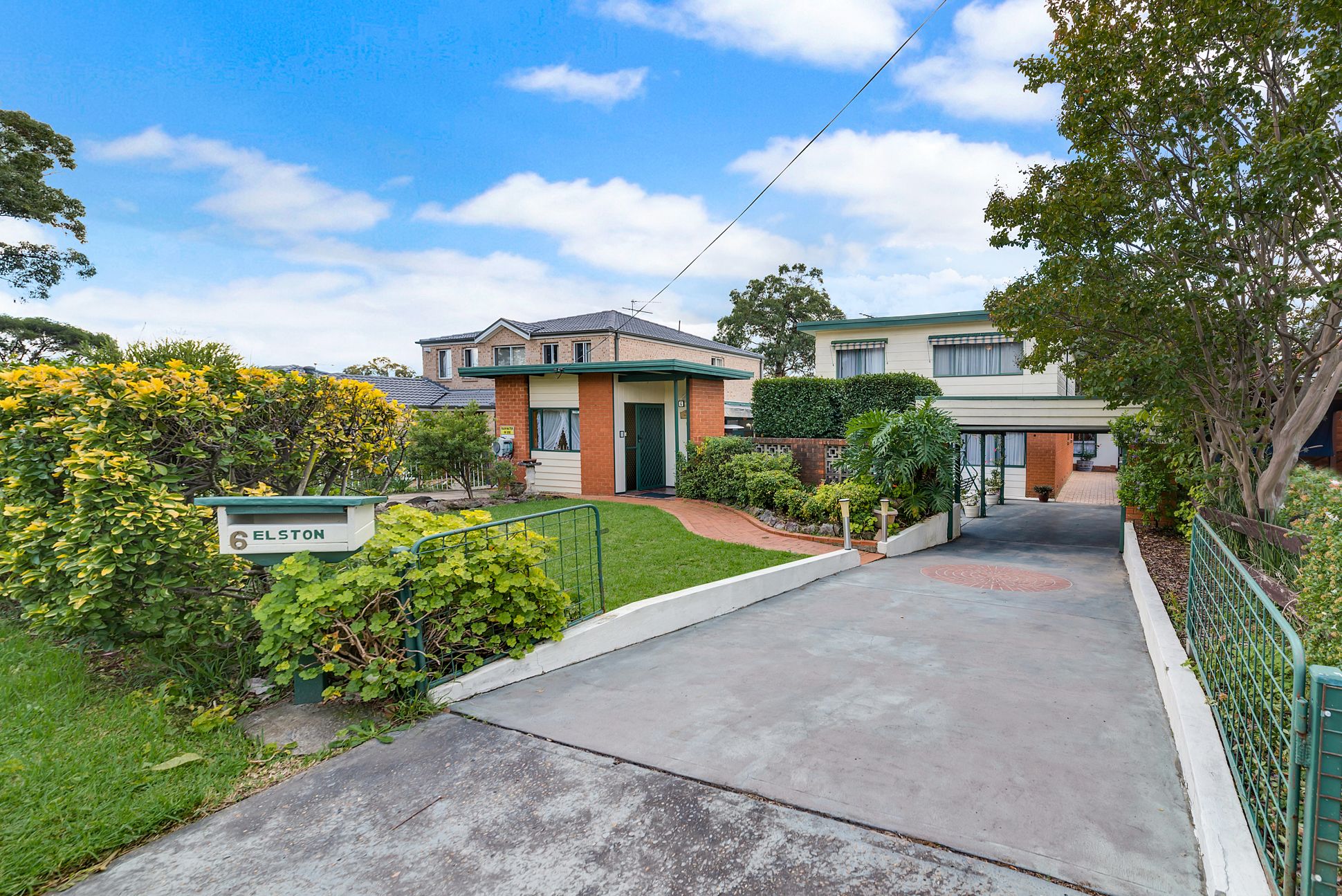 Ingleburn, NSW 2565