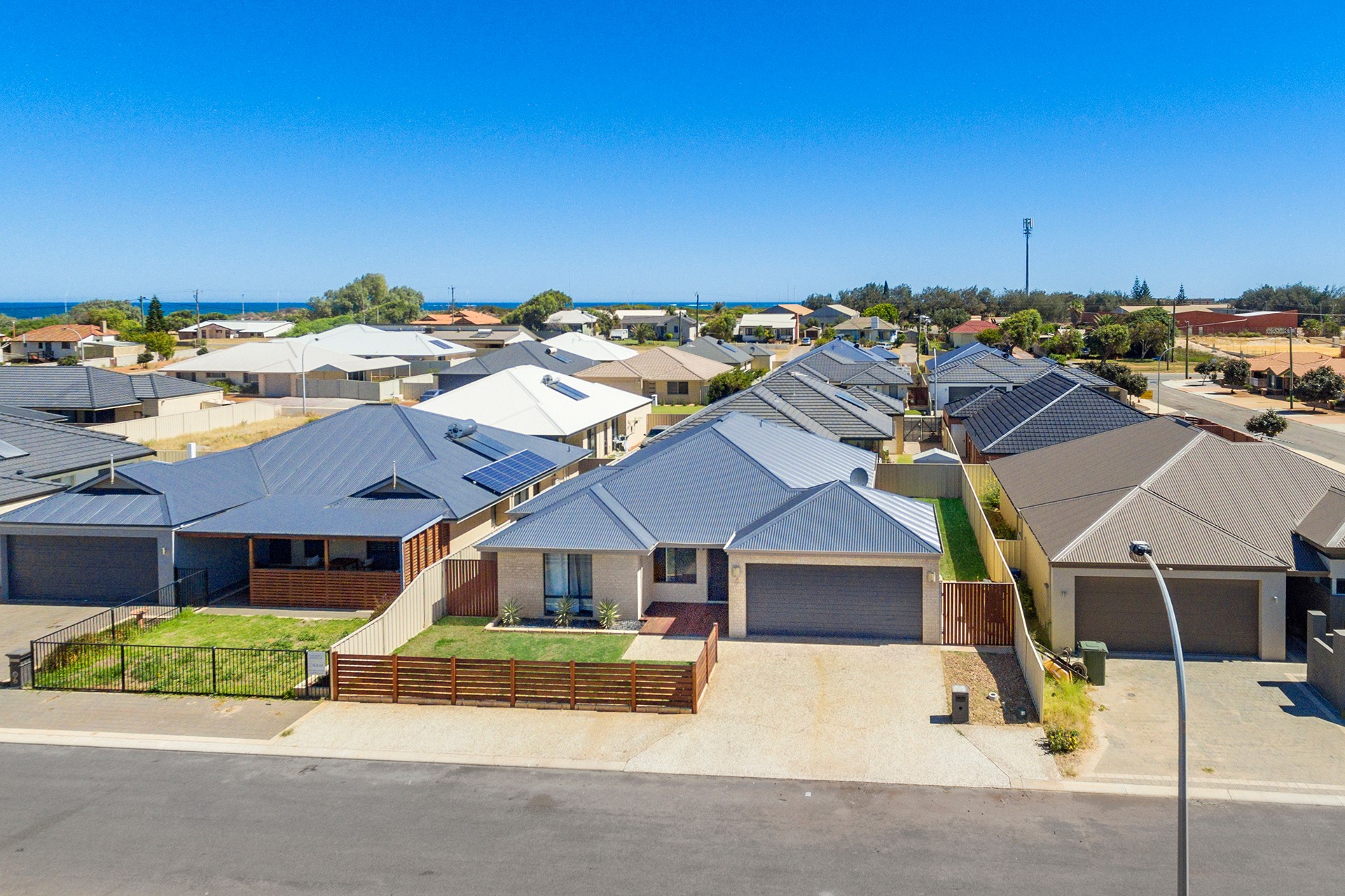 4 Staddon Lane, Beachlands, WA 6530