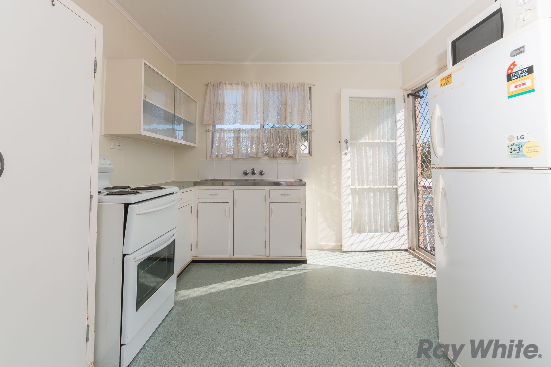 2/69 North Quay, Scarborough, QLD 4020
