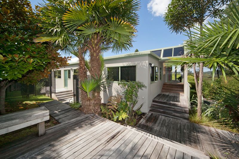 63 Tainui Road, Titirangi, Waitakere City
