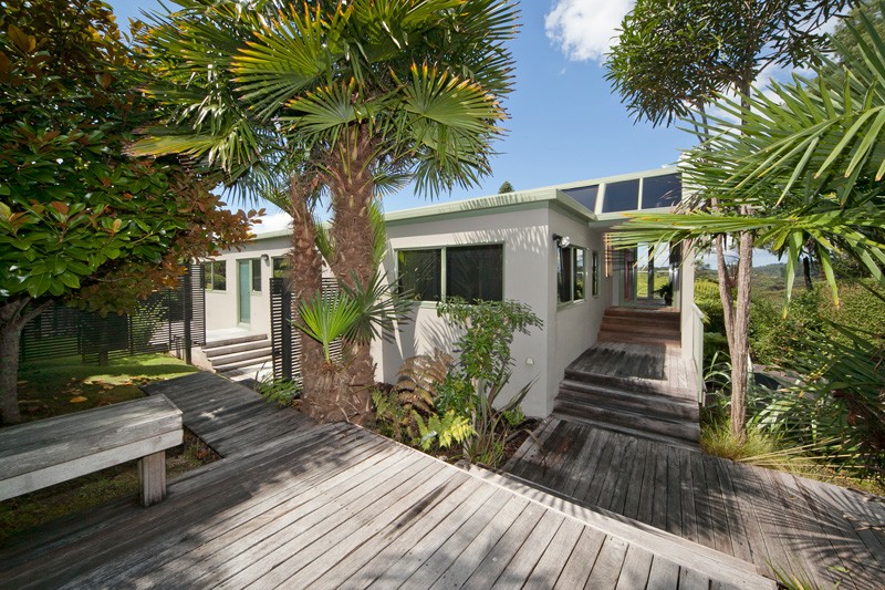 63 Tainui Road, Titirangi, Waitakere City
