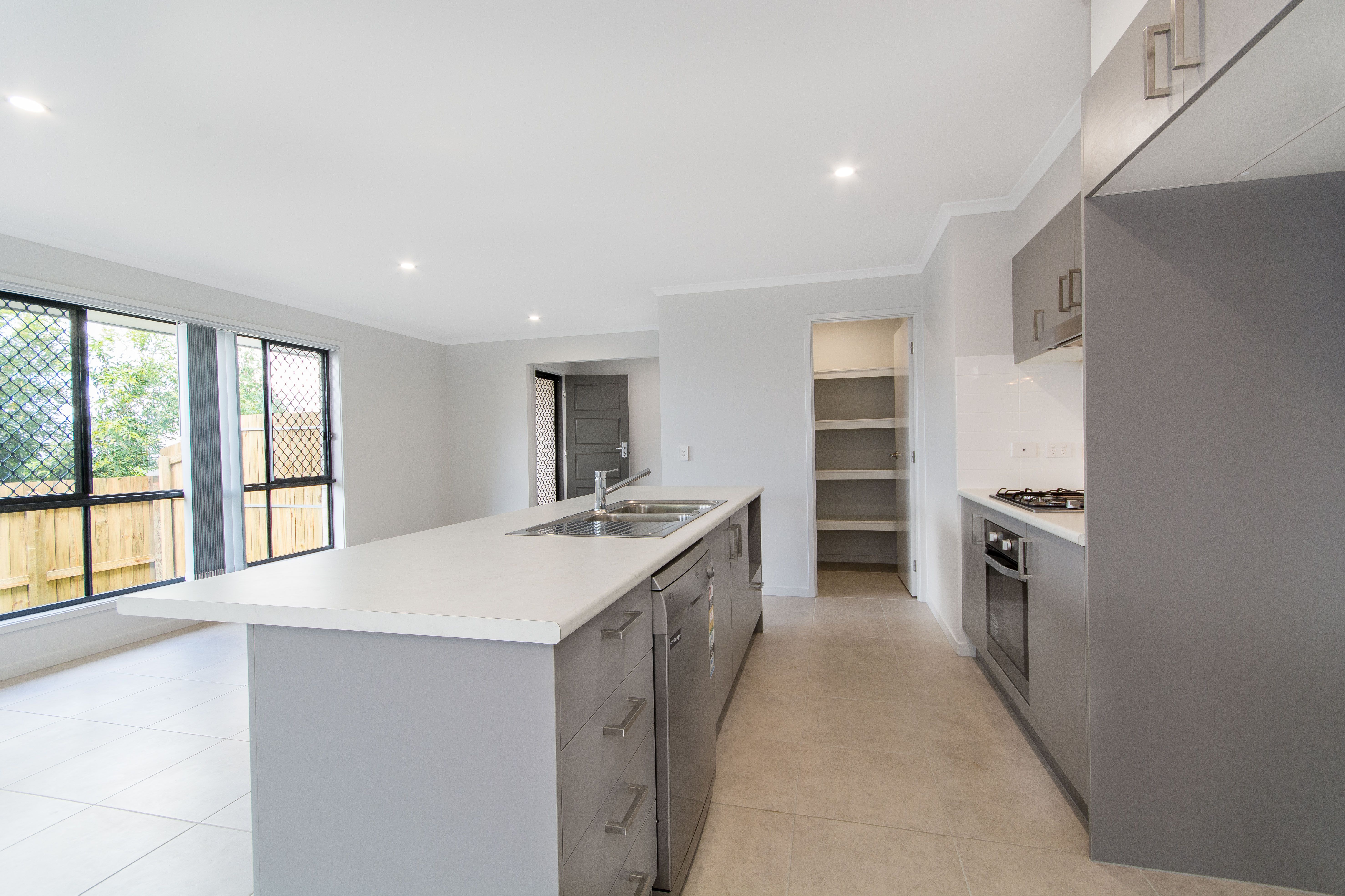 4 Valuniu Place, Boronia Heights, QLD 4124