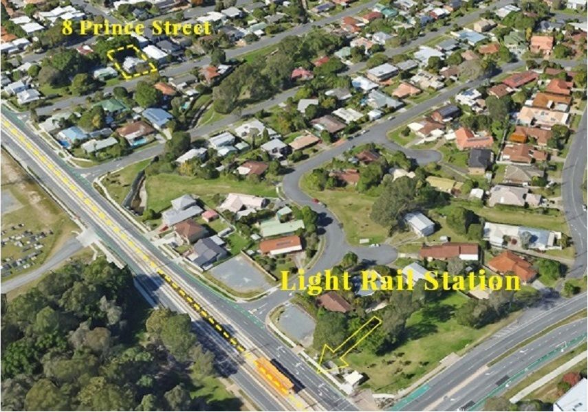 8 Prince Street, SOUTHPORT QLD 4215