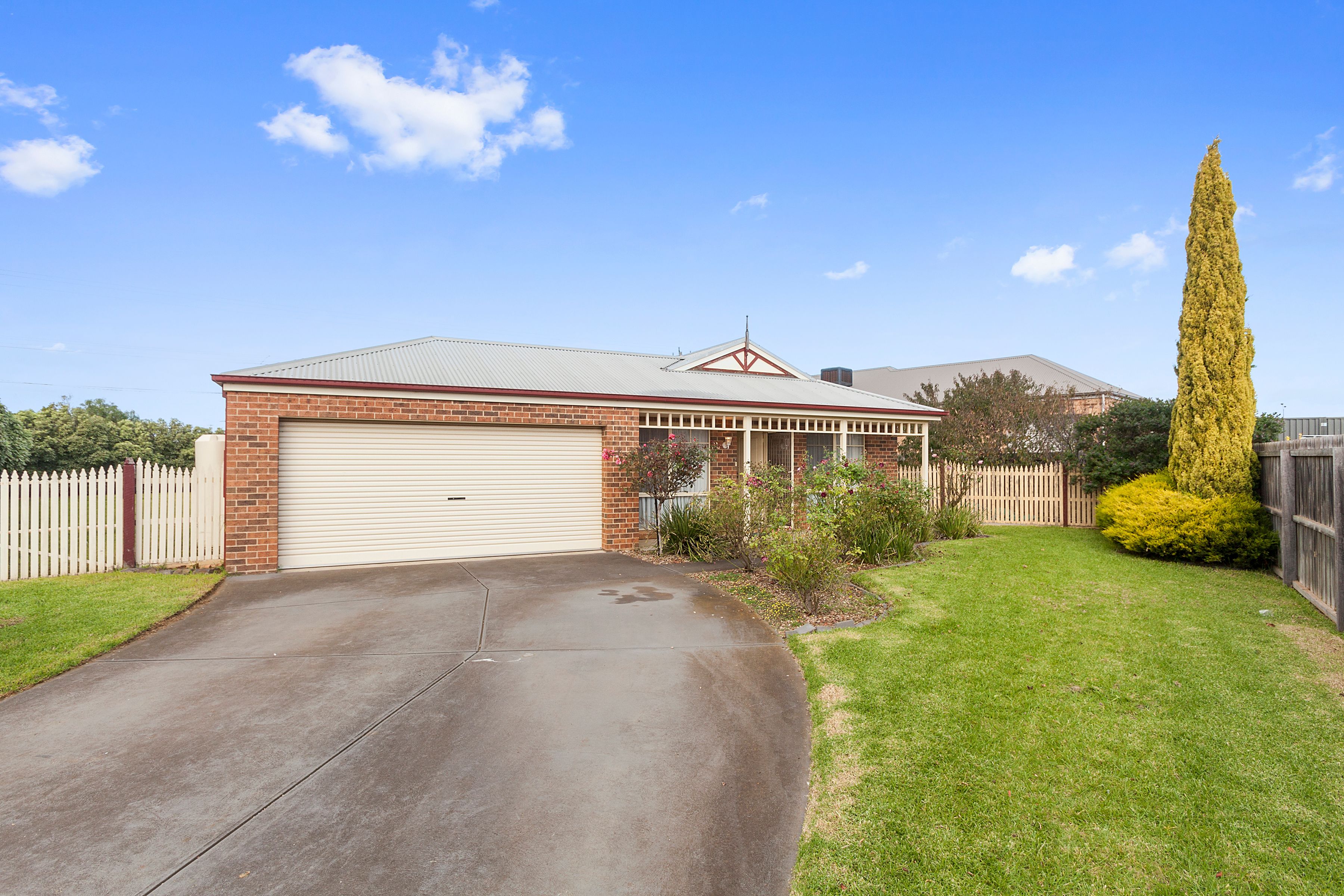 23 Greenleaf Drive, Lara, VIC 3212