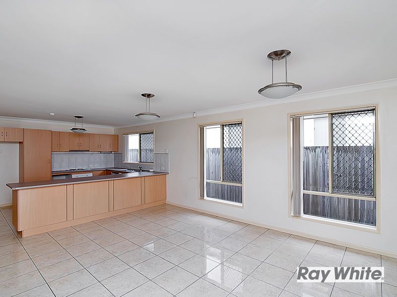 71 Sanctuary Drive, Forest Lake, QLD 4078