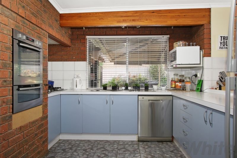 32 La Fontaine Avenue, Lavington, NSW 2641