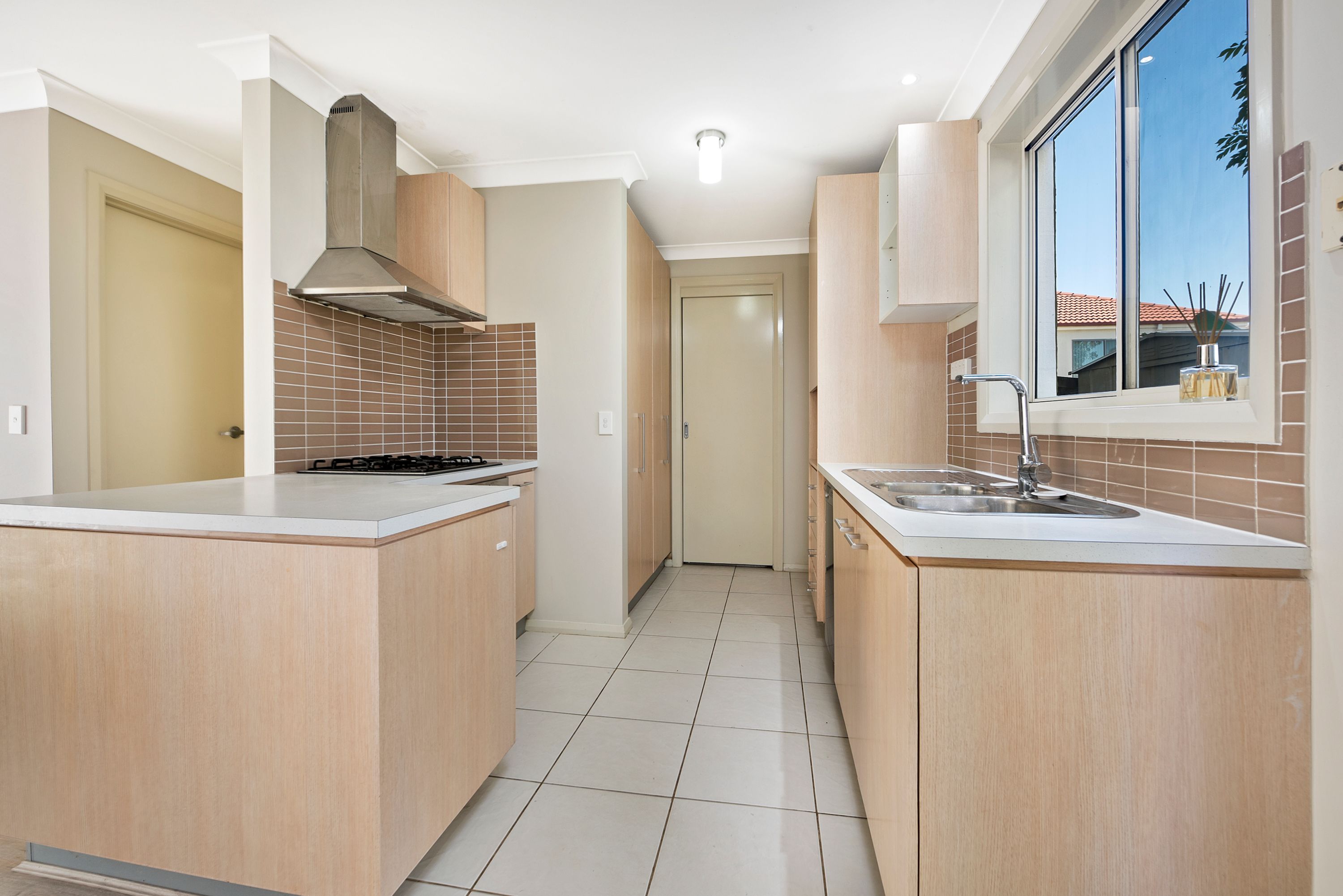 5 Neva Street, Glenfield, NSW 2167