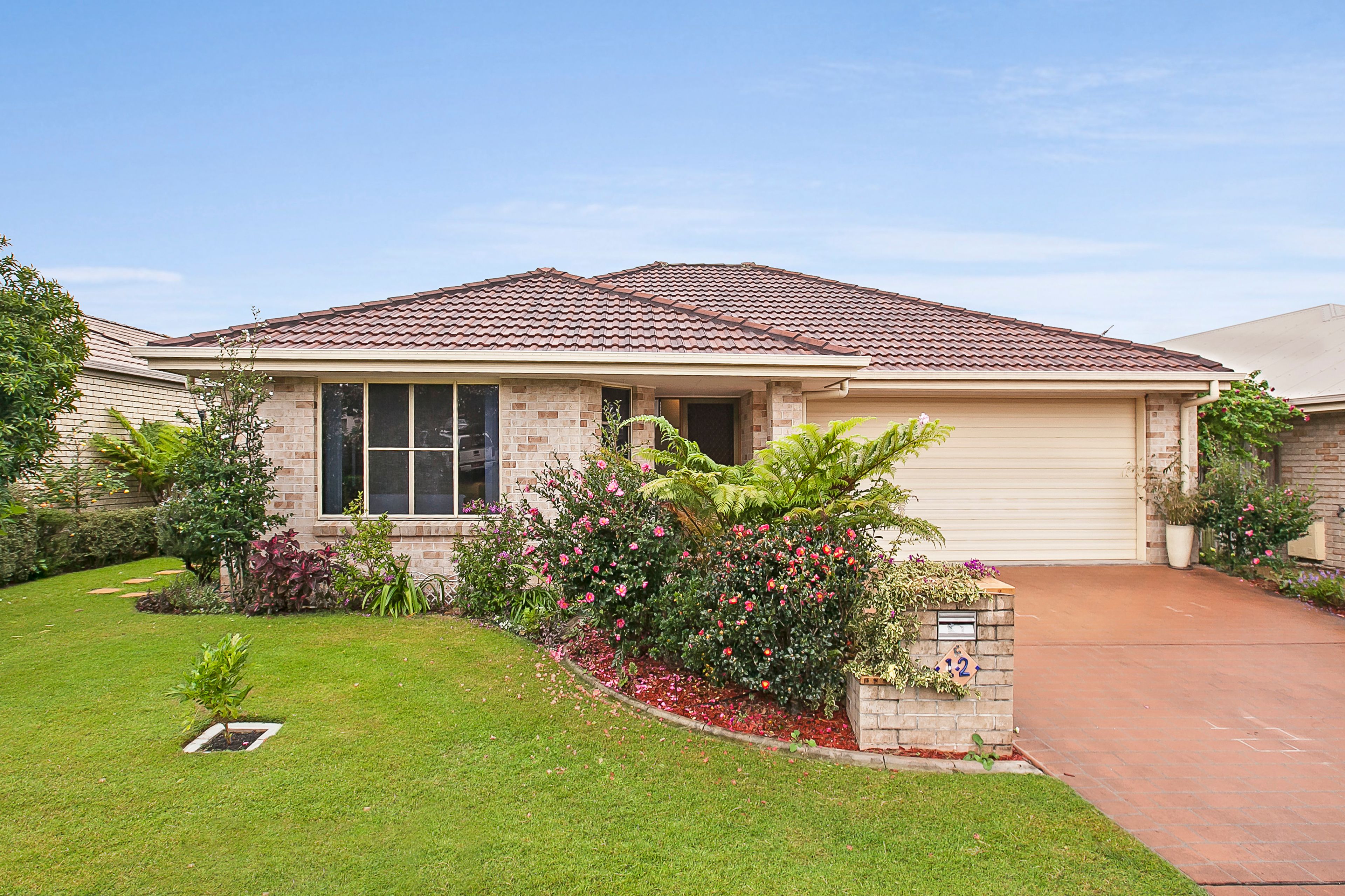 12 Davenport Parade, North Lakes QLD 4509