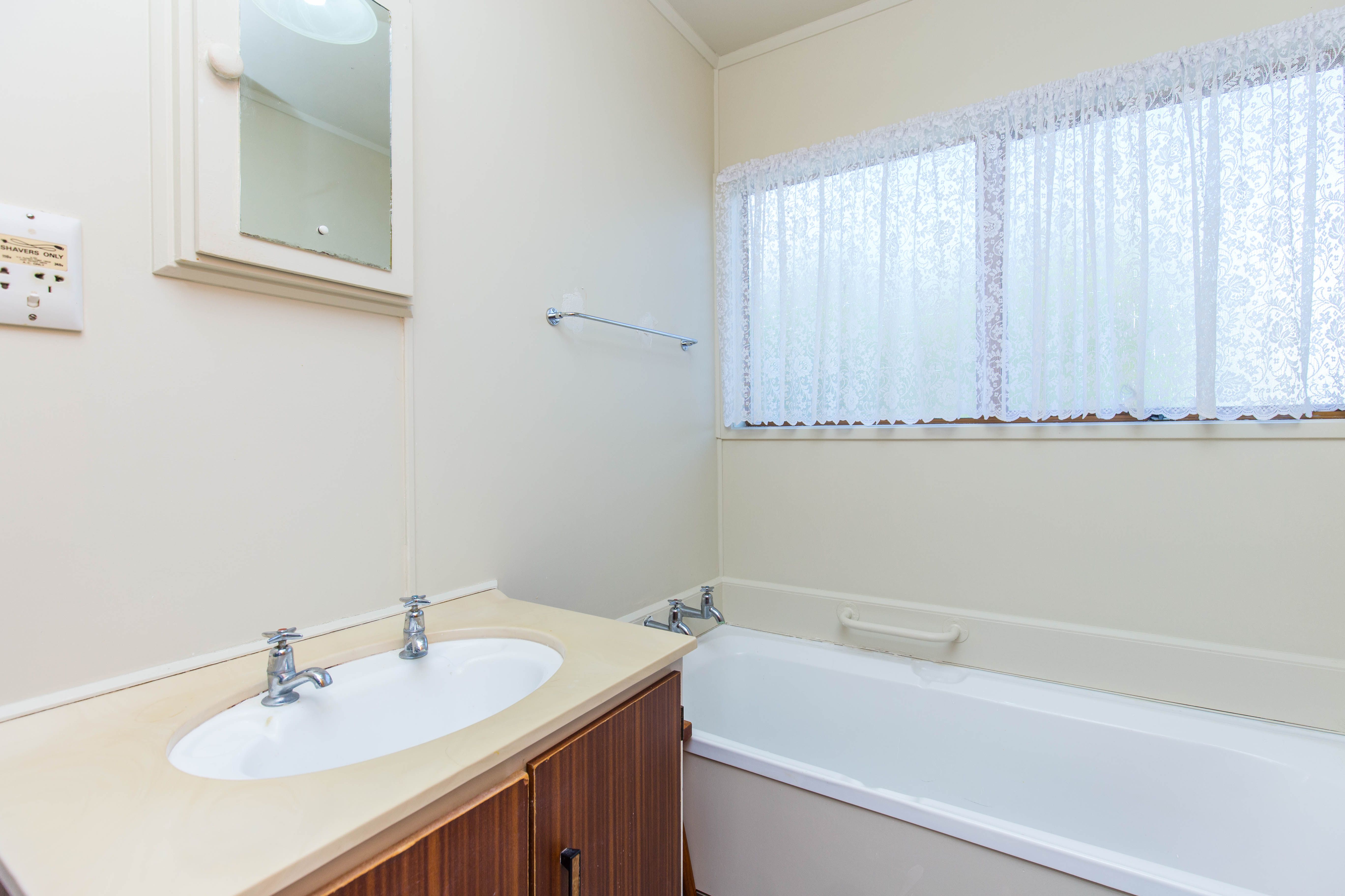 1/72 Hyperion Drive, Manurewa, Manukau City