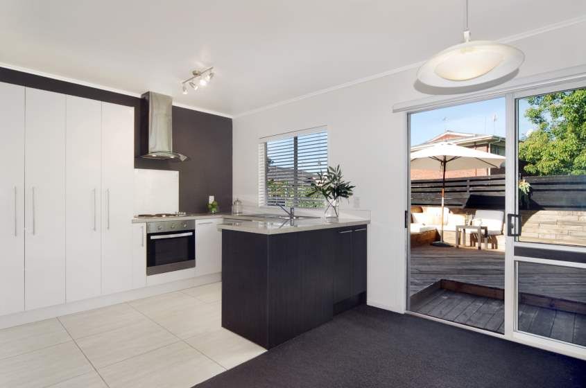 2/83 Meadway, Sunnyhills, Manukau City