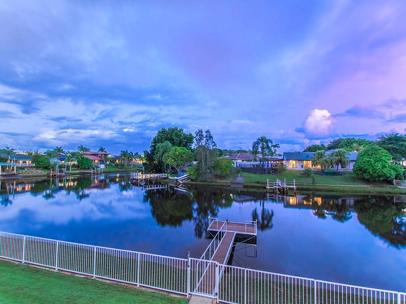 9 Gregory Drive, Carrara, QLD 4211