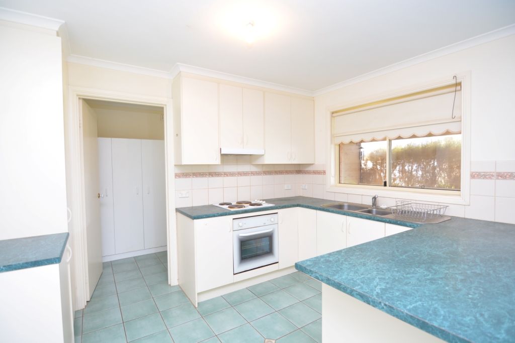 2 Sebastian Court, Mildura, VIC 3500