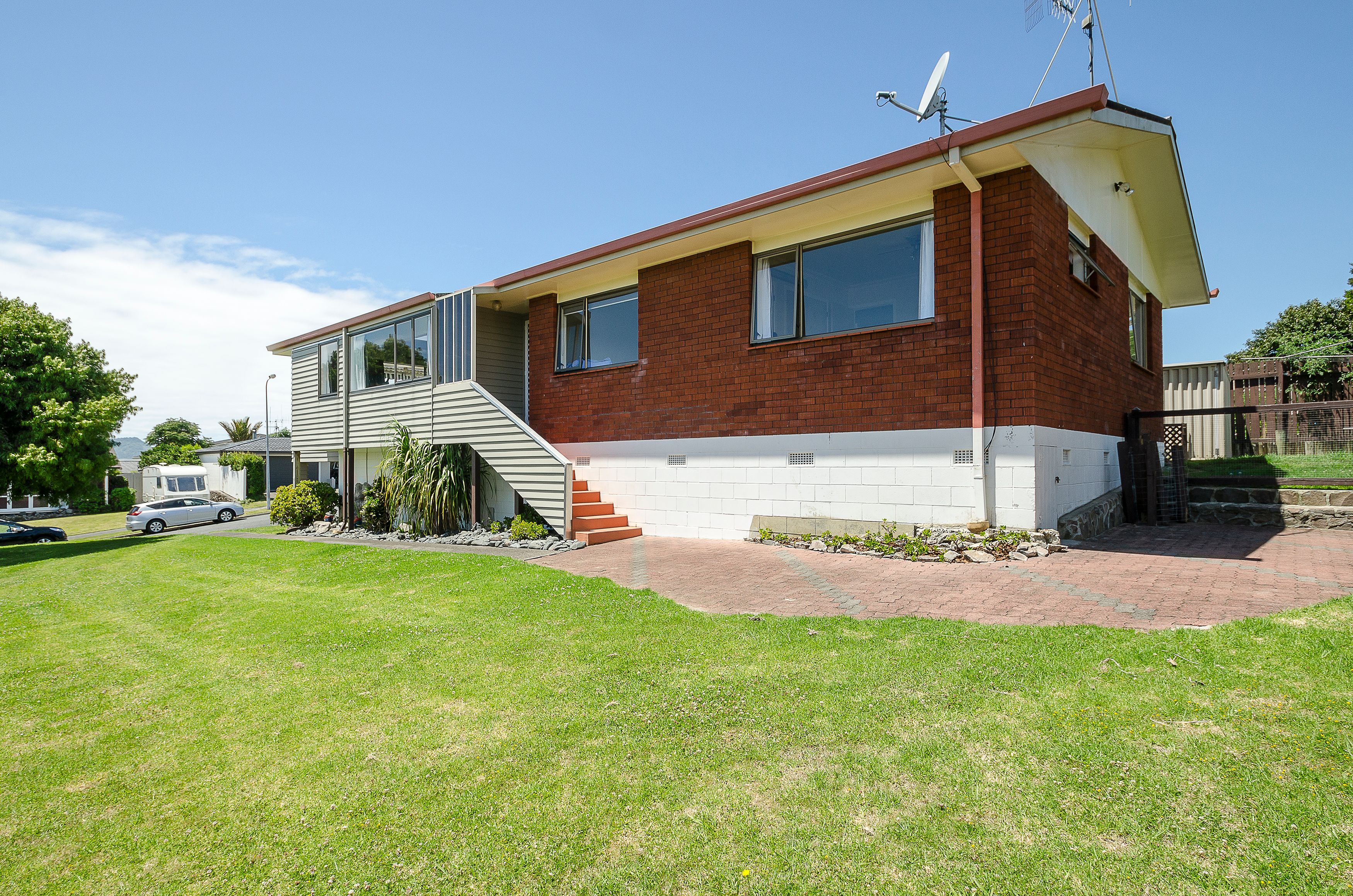 12 Apollo Street, Otumoetai, Tauranga City
