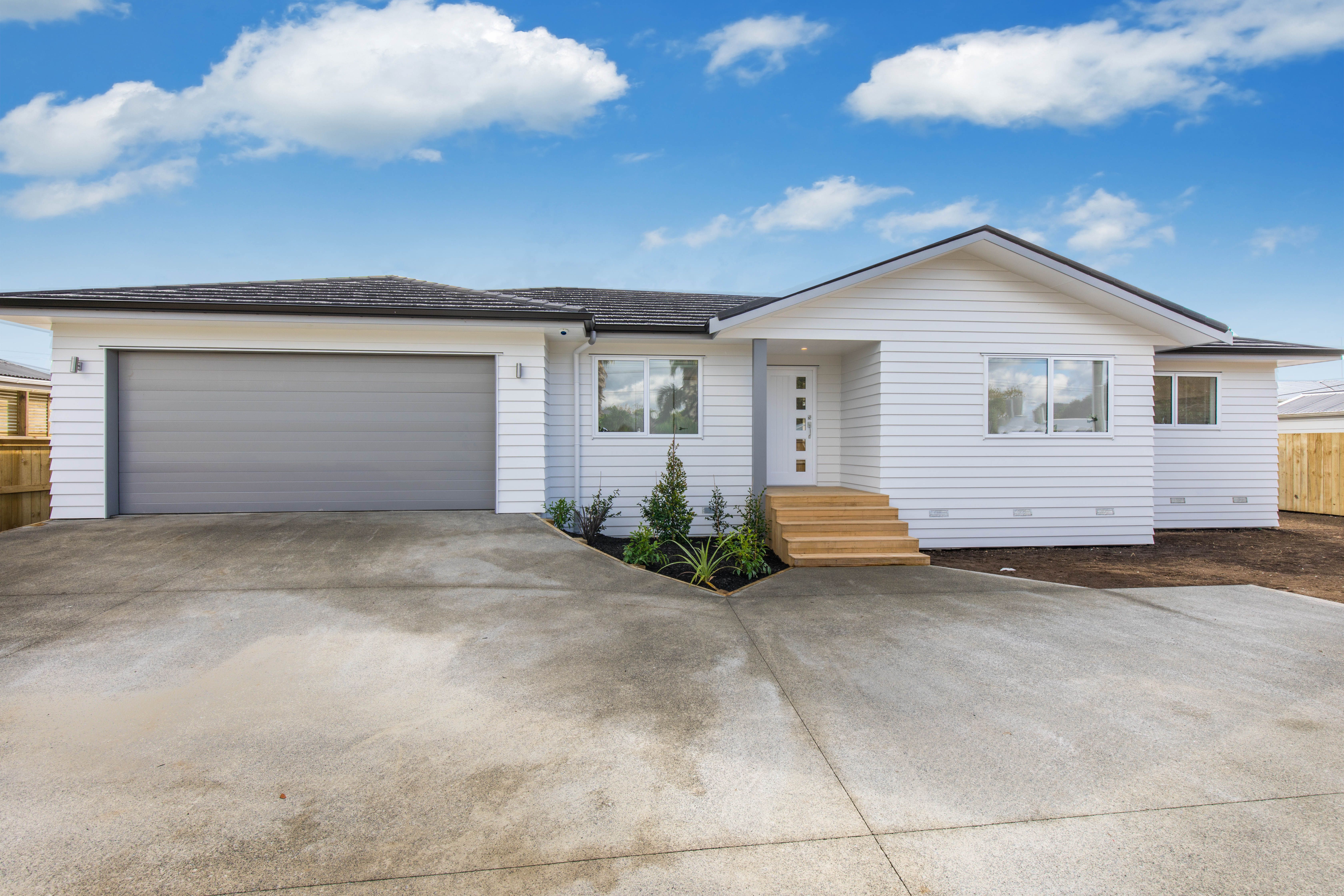 140 Clevedon Road, Papakura, Papakura