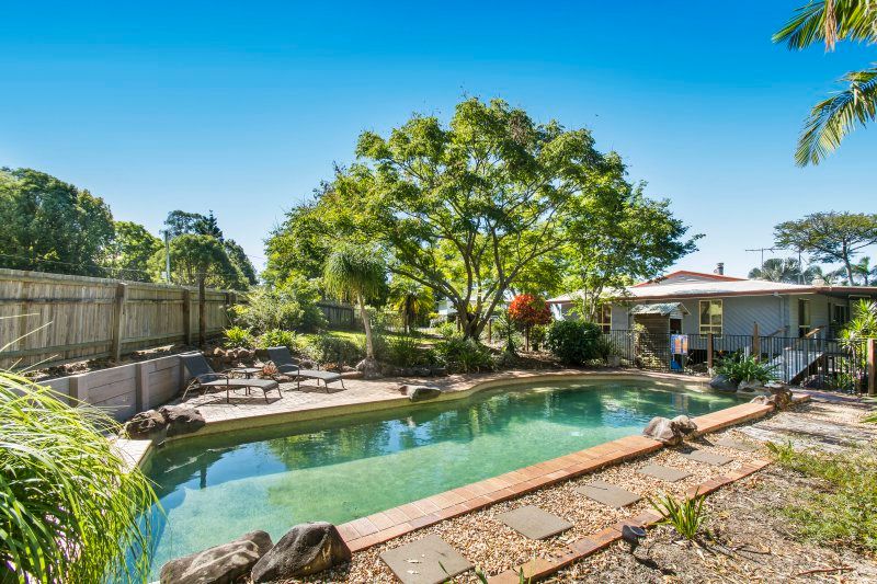 14 Ocean View Road, Mount Mellum QLD 4550