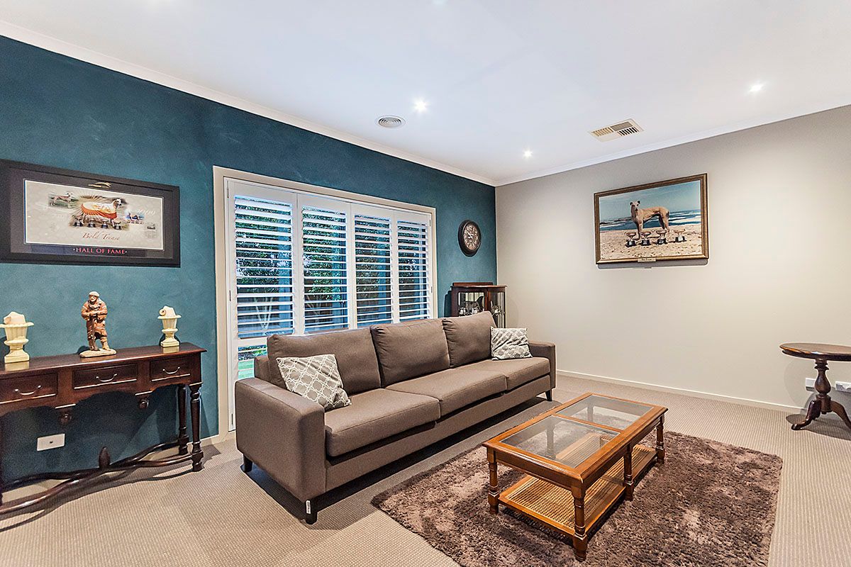 40 Huntingfield Drive, Warrnambool, VIC 3280