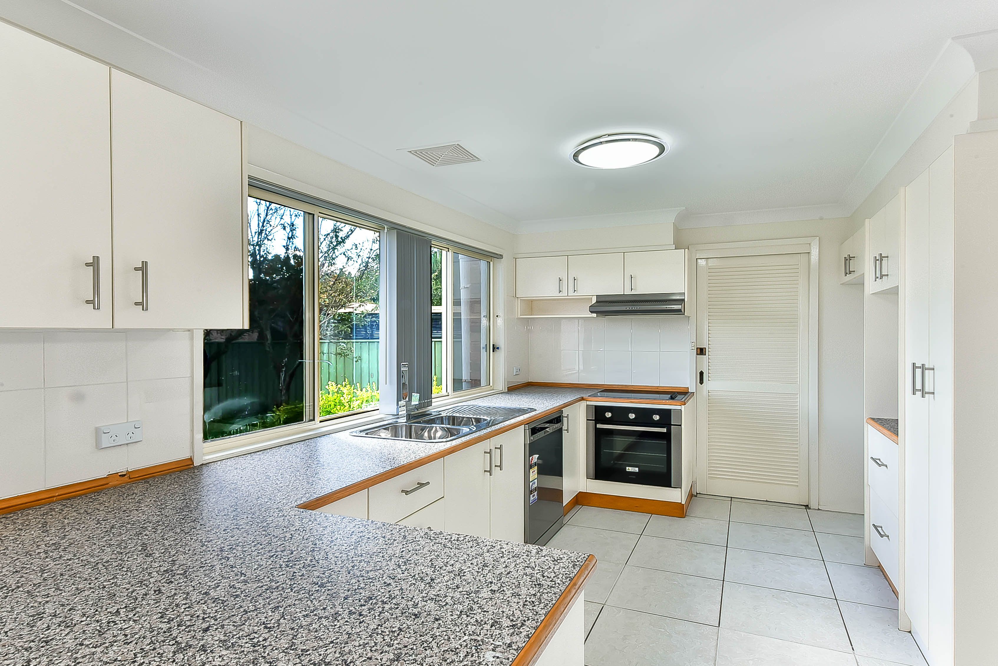 13 Macarthur Place, Ruse, NSW 2560