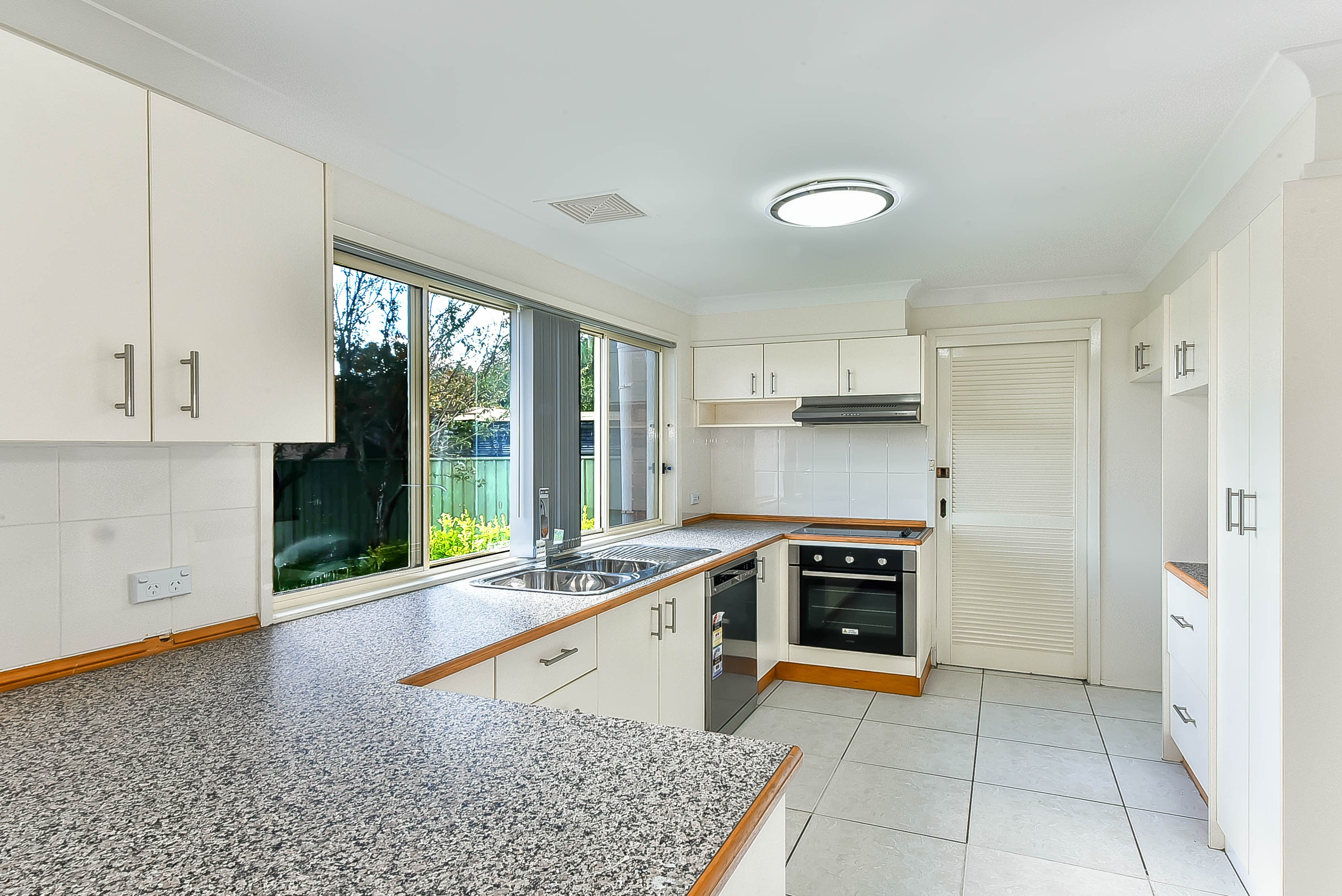13 Macarthur Place, Ruse, NSW 2560