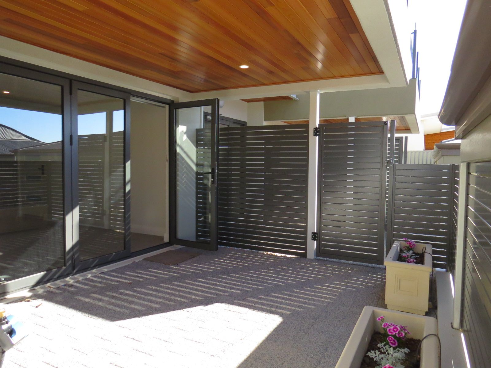 Unit 5 3-5 Kalamunda Road, Kalamunda, WA 6076