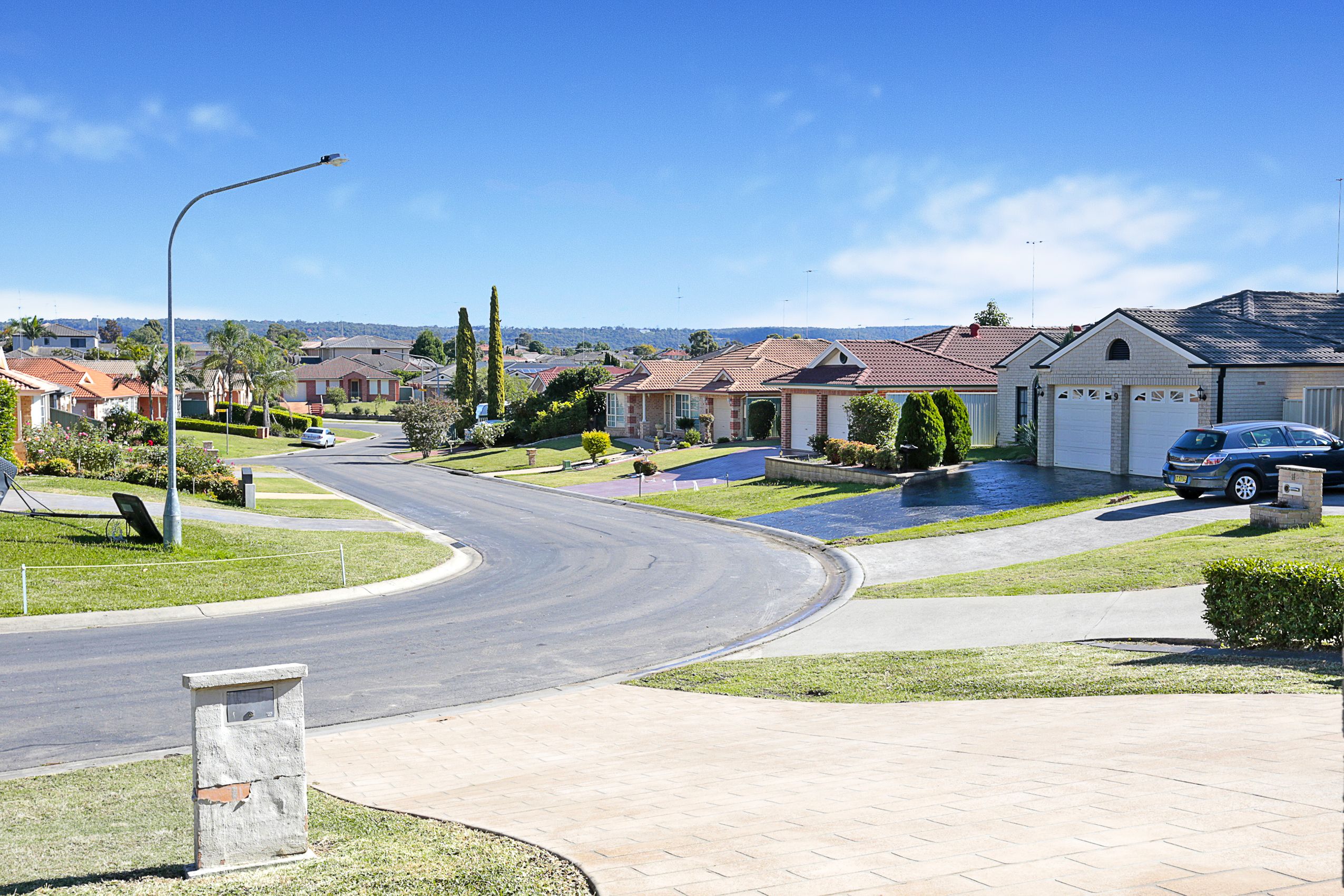 17 Dara Crescent, Glenmore Park, NSW 2745