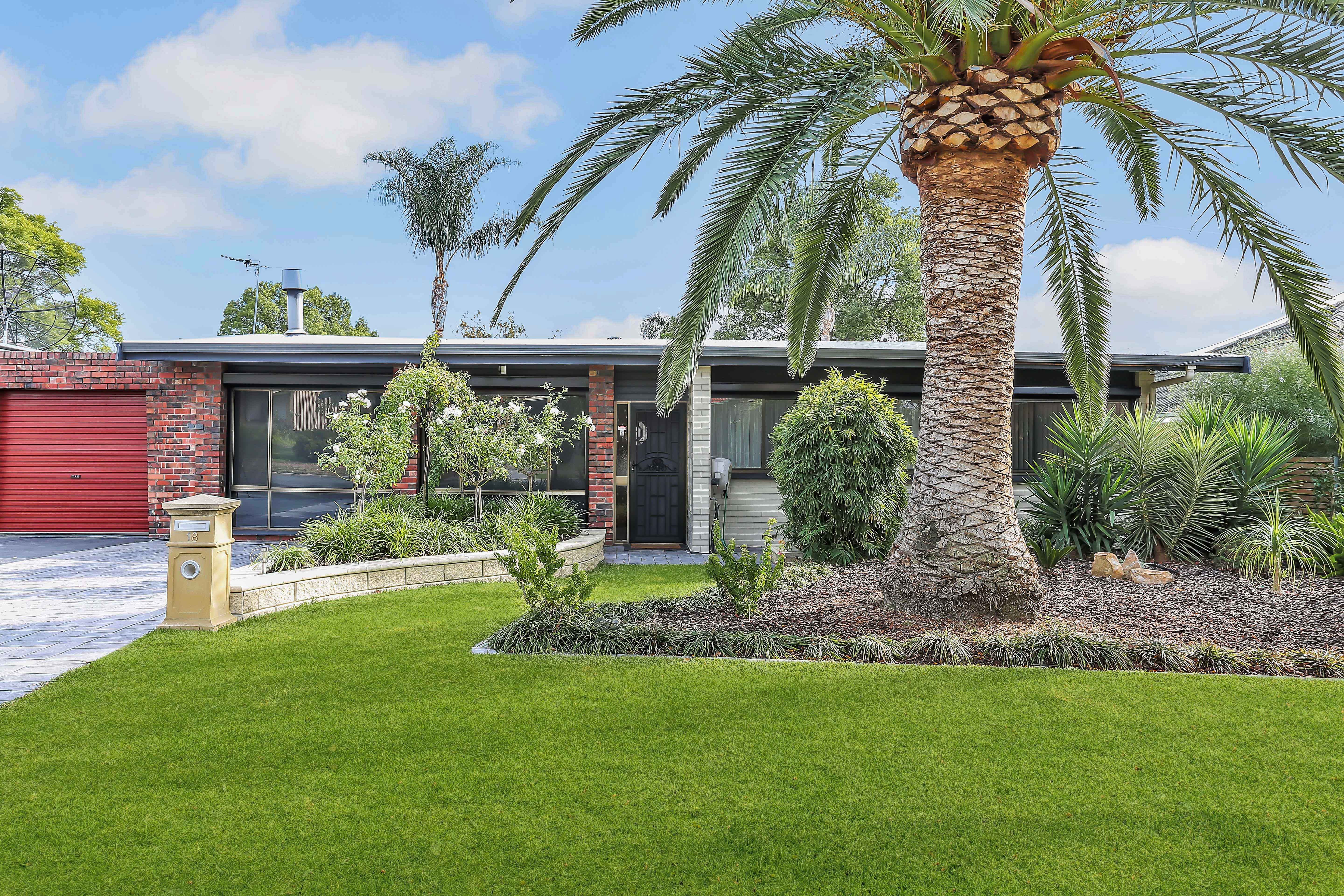 18 Rex Avenue, Gilles Plains SA 5086