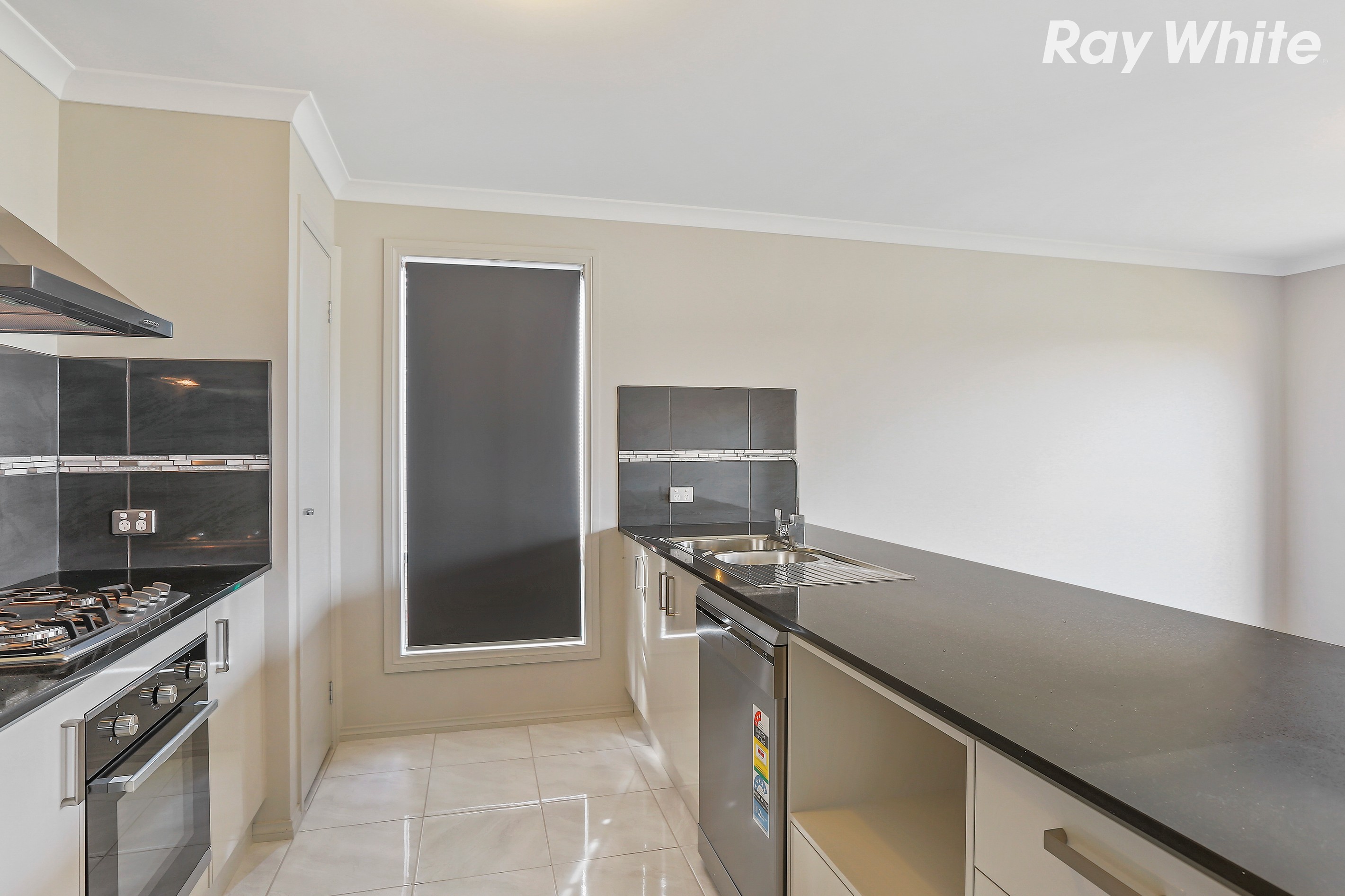 35 Cherrington Avenue, Officer, VIC 3809