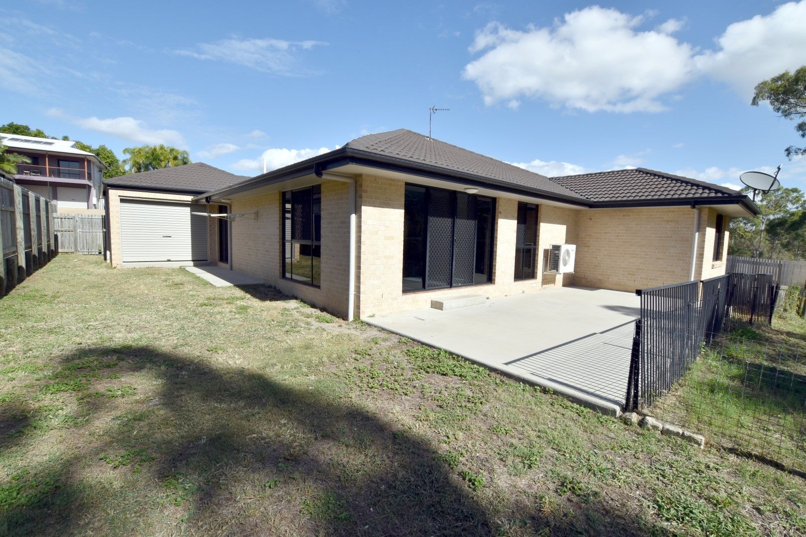 6 Beaver Avenue, South Gladstone, QLD 4680