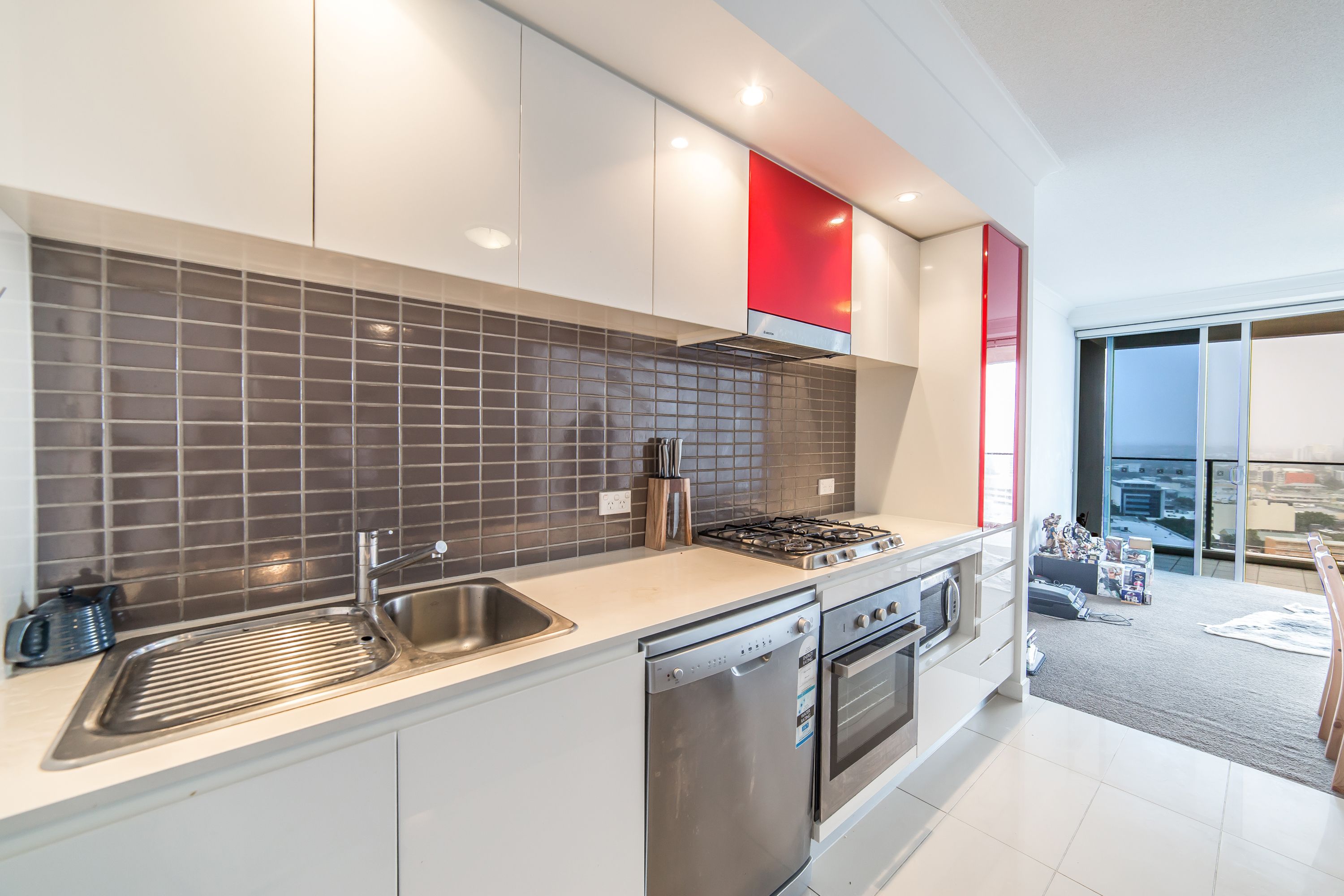 31508/9 Lawson Street, Southport, QLD 4215