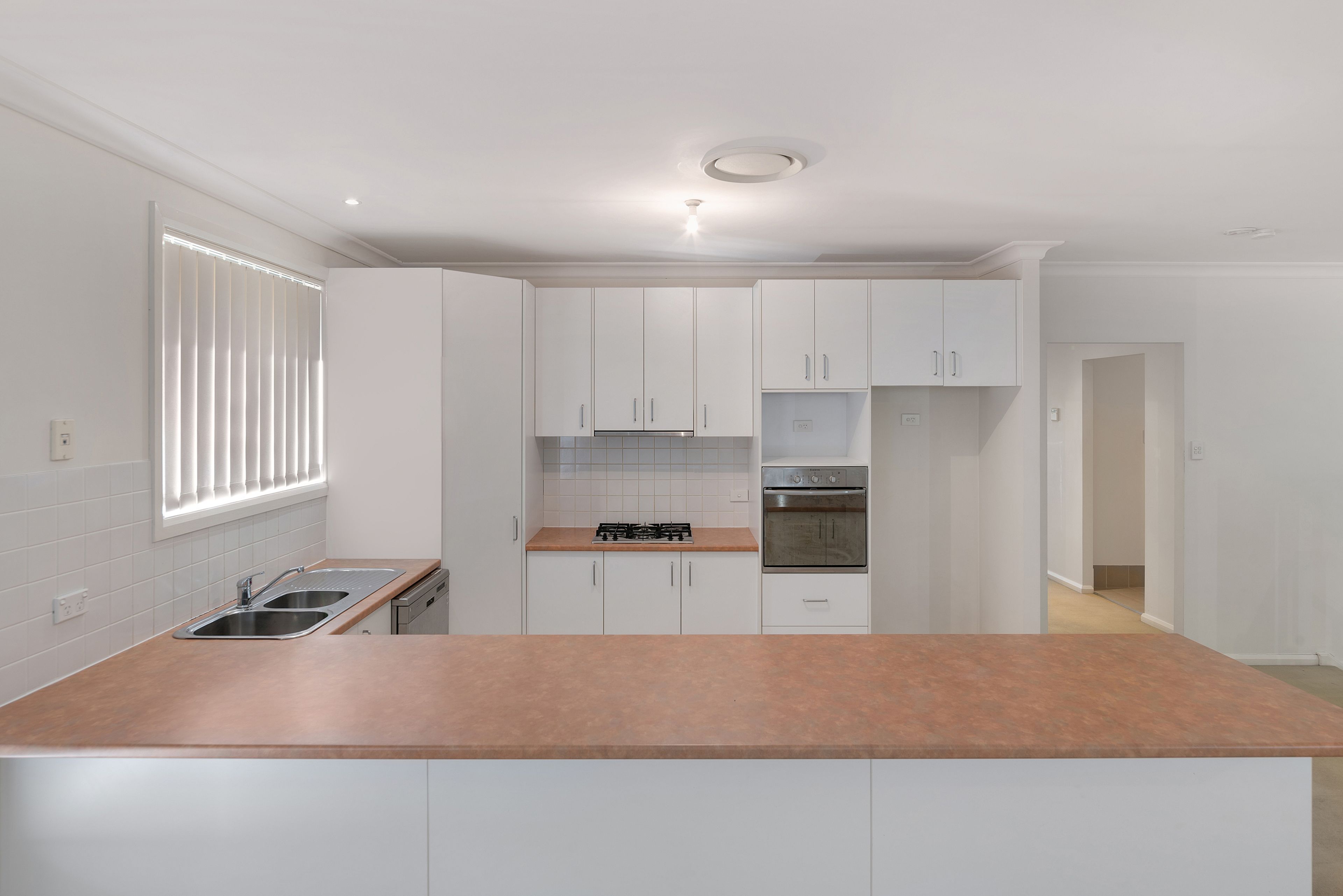 24 St Stephen Road, Blair Athol, NSW 2560